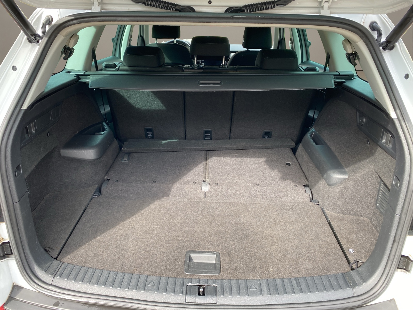 SKODA Kodiaq 2.0 TSI Ambition DSG 4x4-image-12