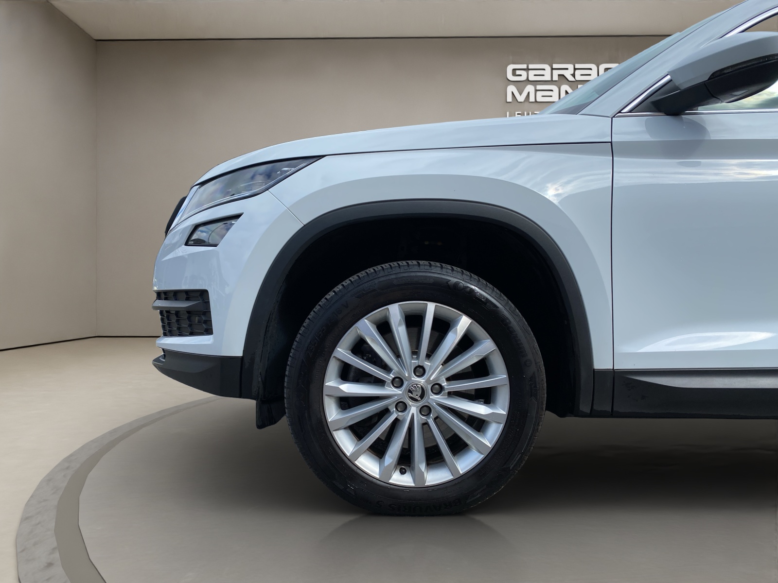 SKODA Kodiaq 2.0 TSI Ambition DSG 4x4-image-14