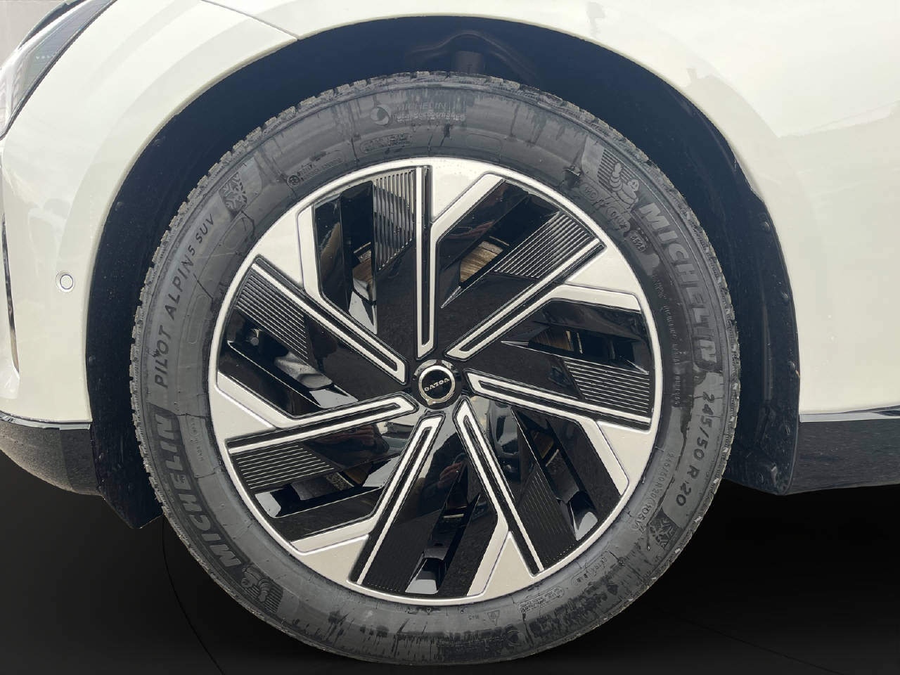 VOLVO ES90 Ultra .-image-15