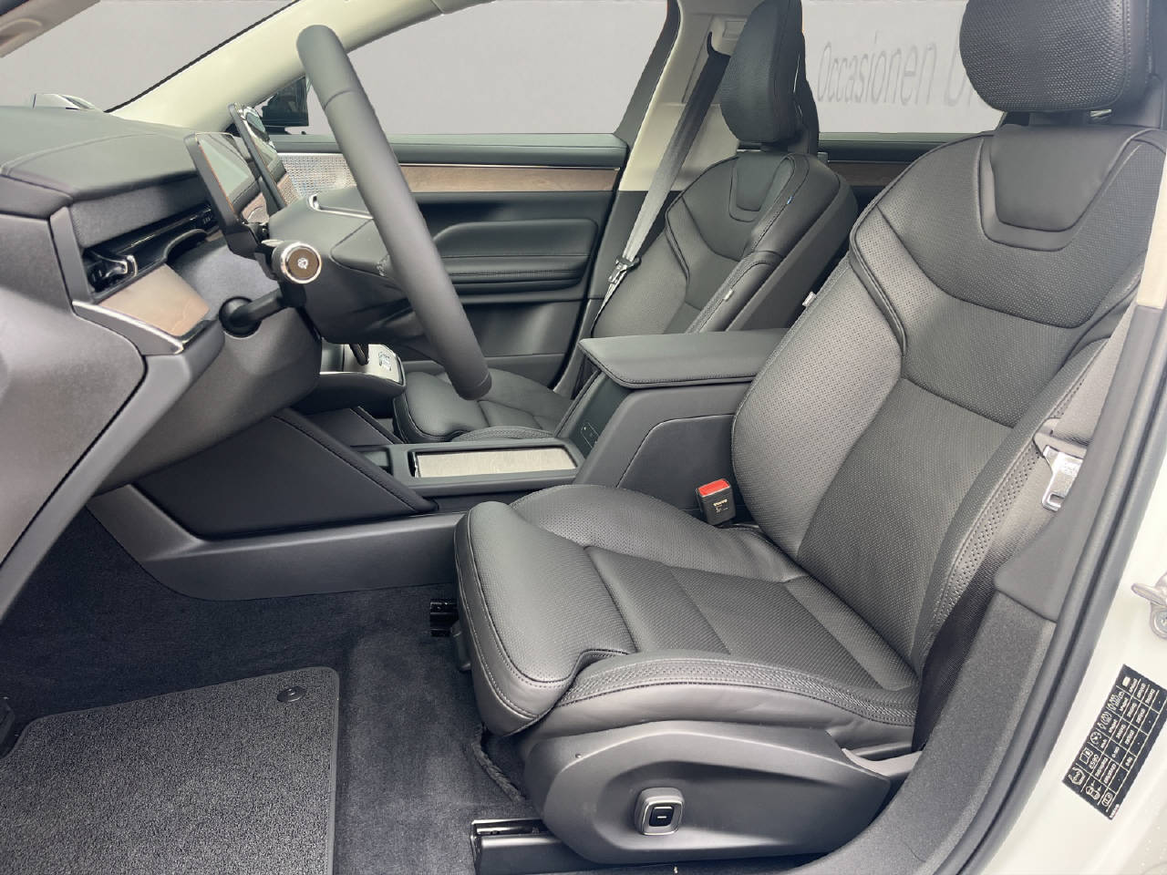 VOLVO ES90 Ultra .-image-14