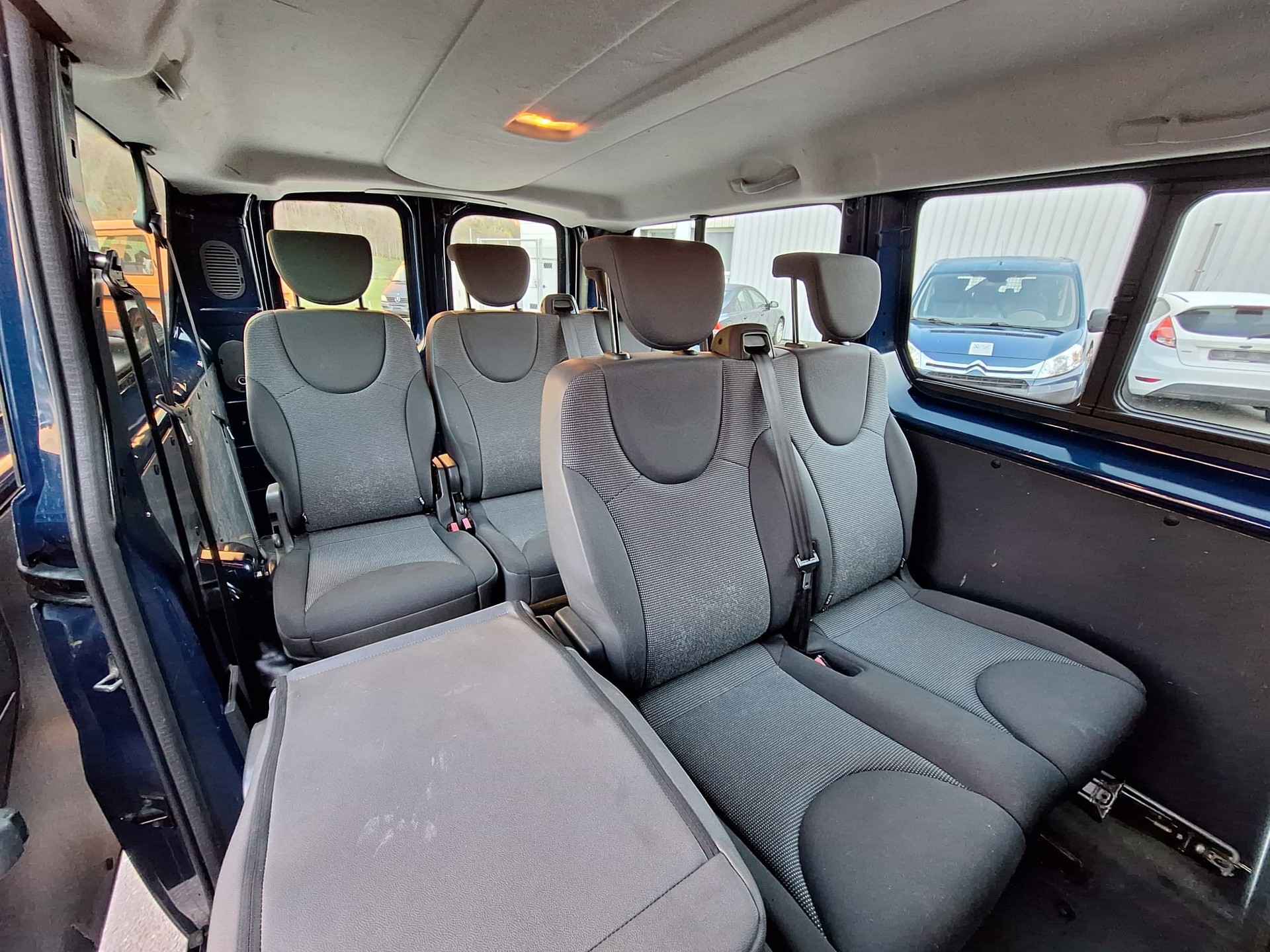 CITROEN Jumpy 2.0 HDi L1H1 Seduction-image-9