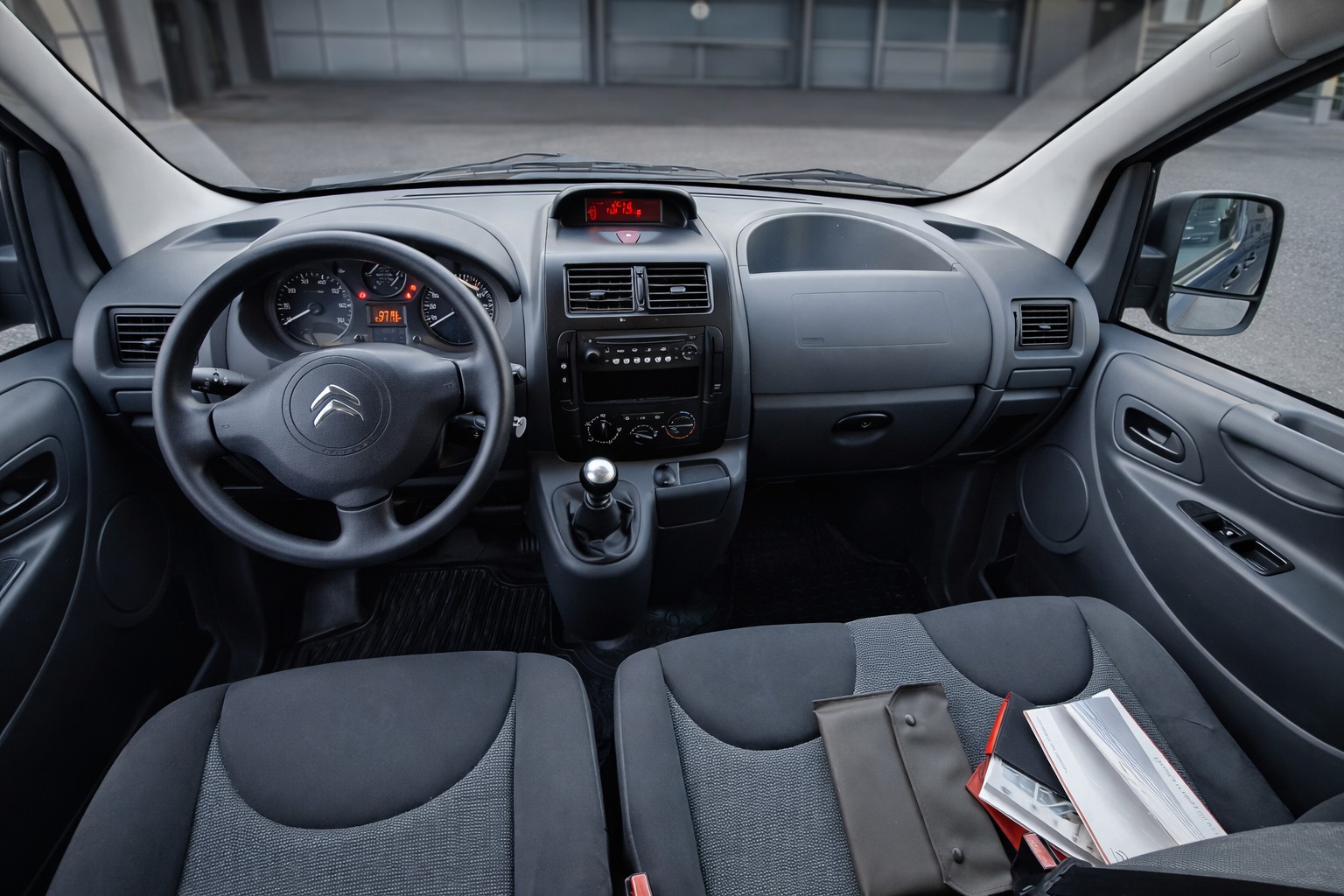CITROEN Jumpy 2.0 HDi L1H1 Seduction-image-8