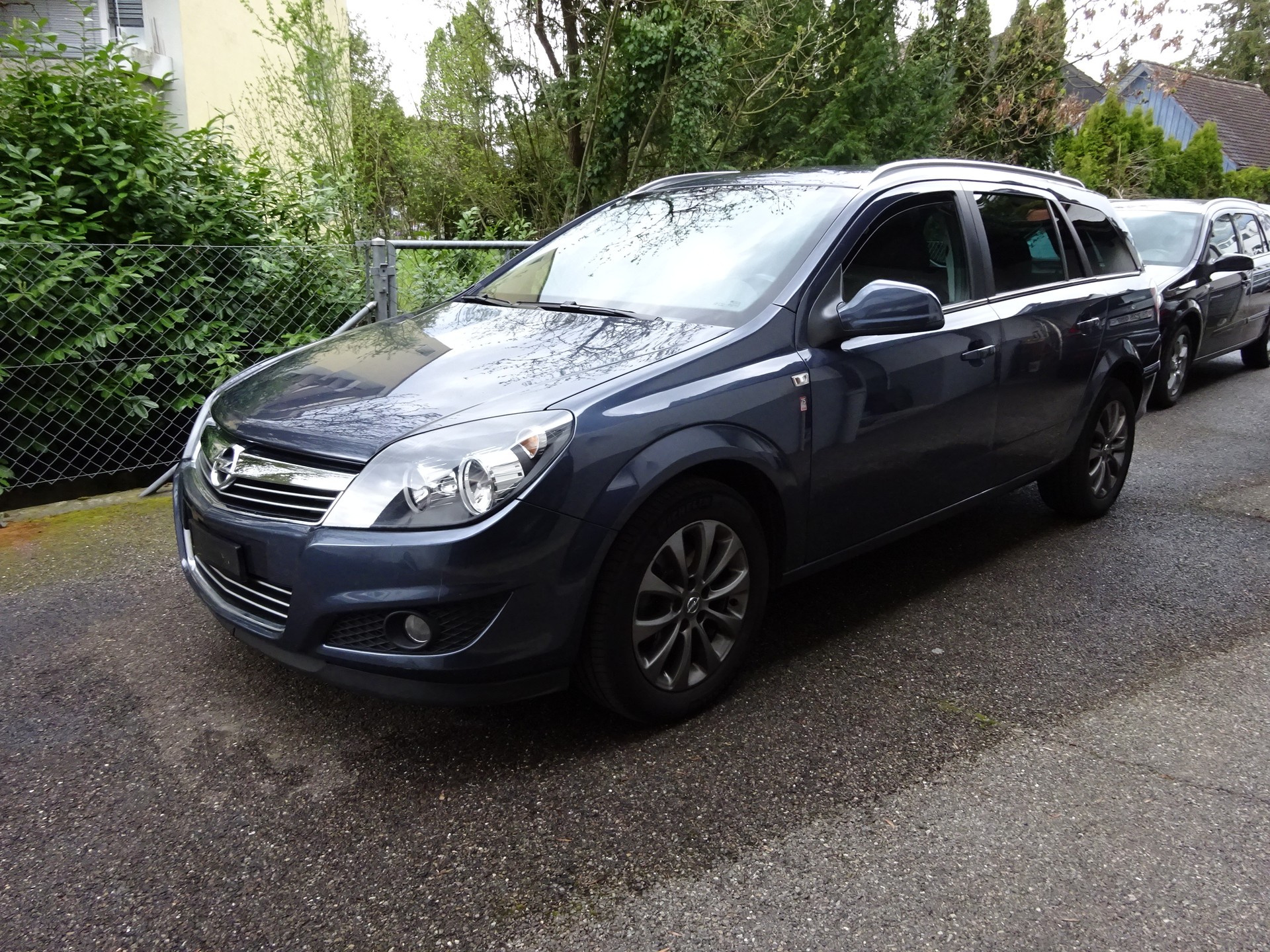 OPEL Astra Caravan 1.6i 16V Anniversary Edition