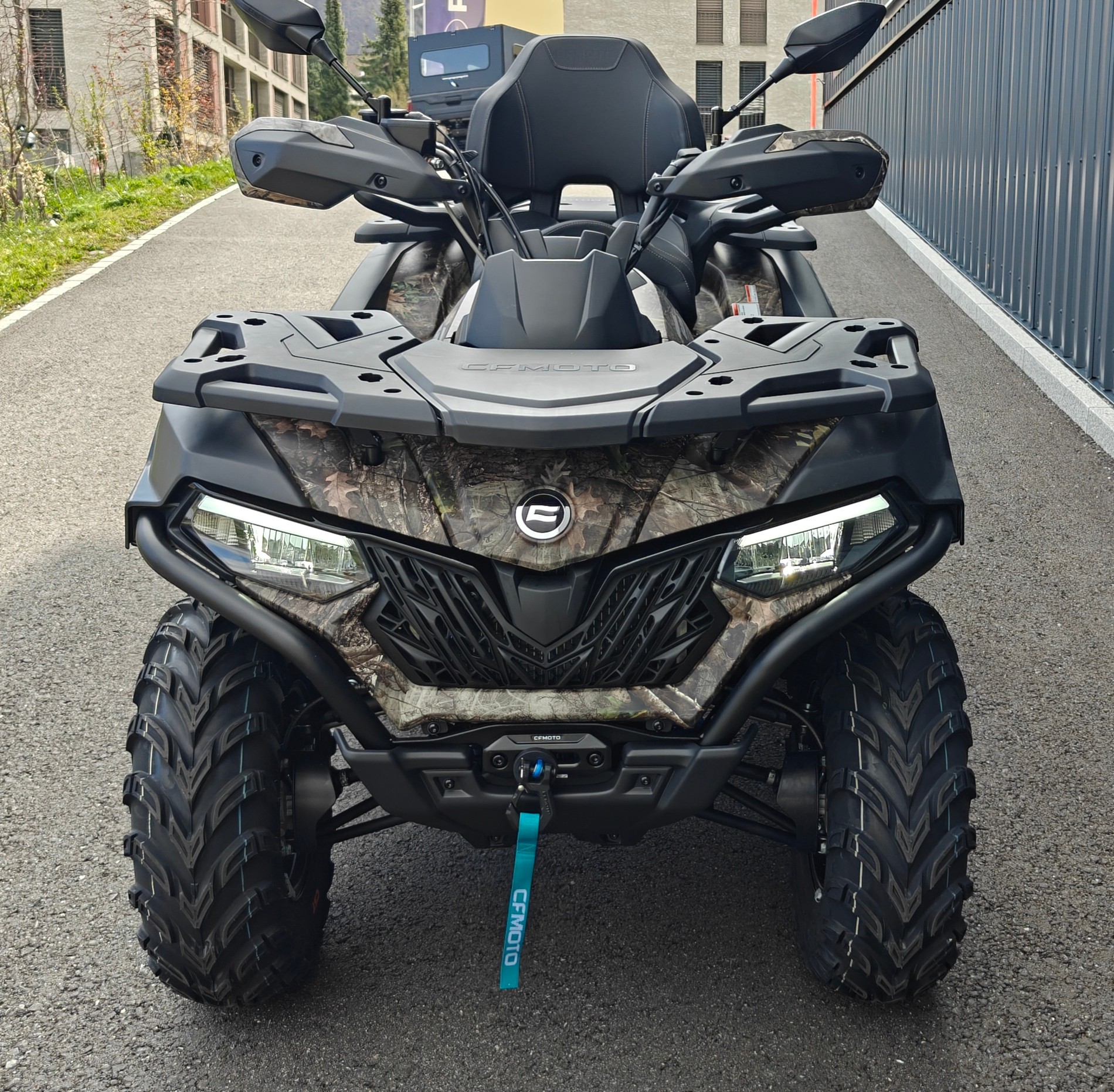 CF MOTO C Force 625 DLXEPS 4x4-image-4