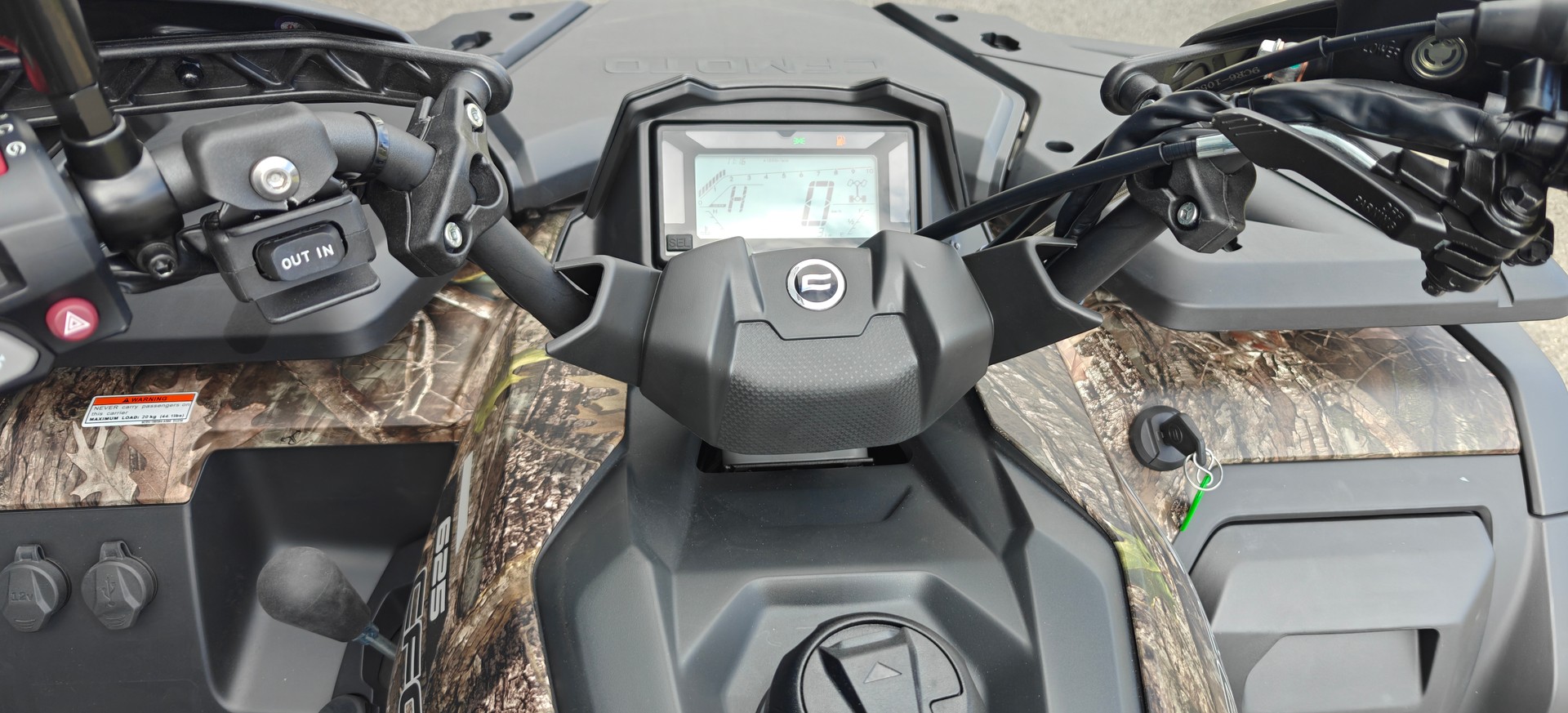 CF MOTO C Force 625 DLXEPS 4x4-image-3