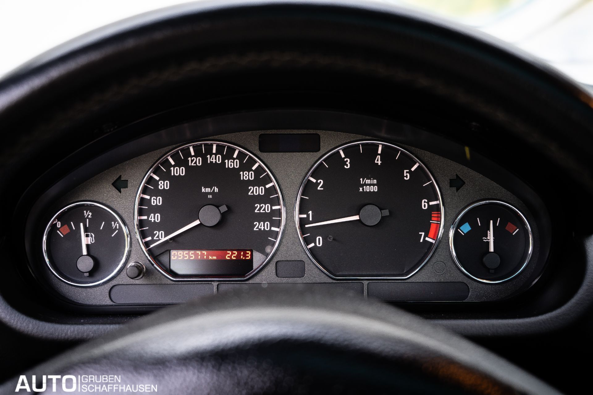 BMW Z3 2.8i Coupé-image-22