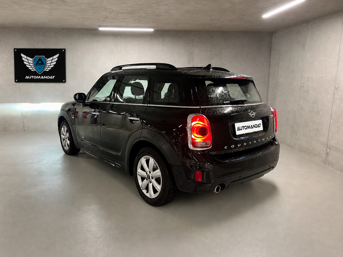 MINI Countryman Cooper ALL4 Steptronic-showroom-element-2