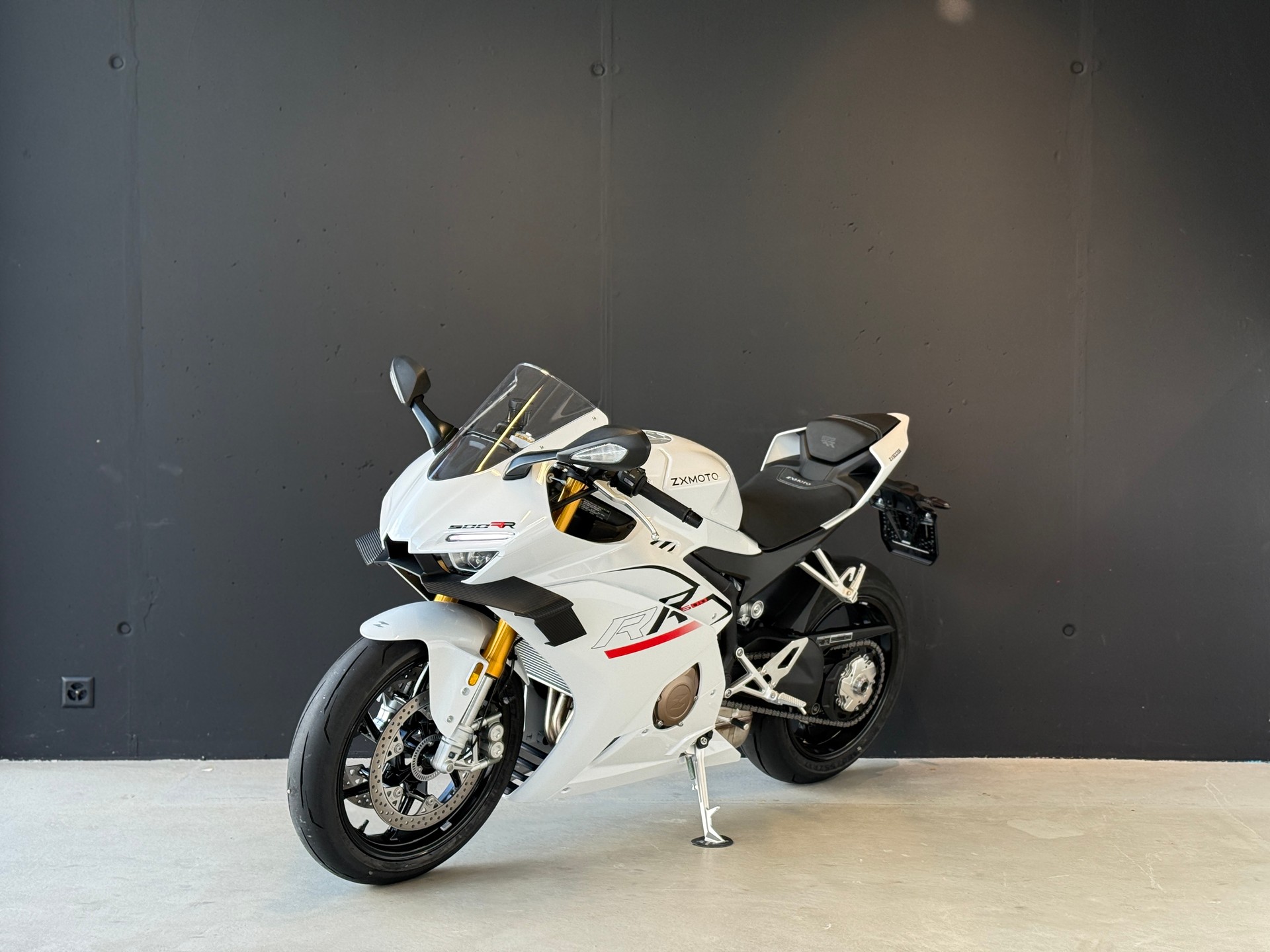 ZXMOTO 500 RR auch als 35kw-showroom-element-2