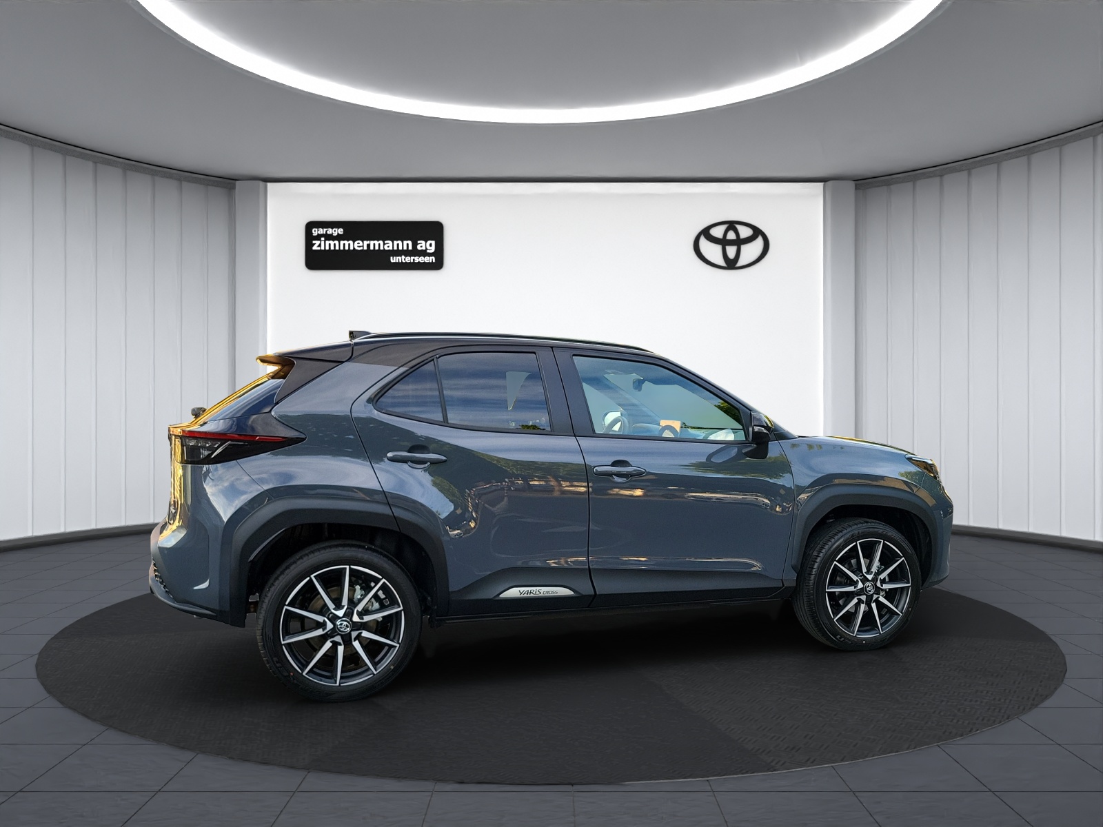 TOYOTA Yaris Cross 1.5 VVT-i HSD GR Sport FWD-image-5