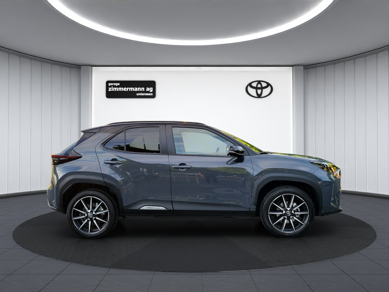TOYOTA Yaris Cross 1.5 VVT-i HSD GR Sport FWD-image-4