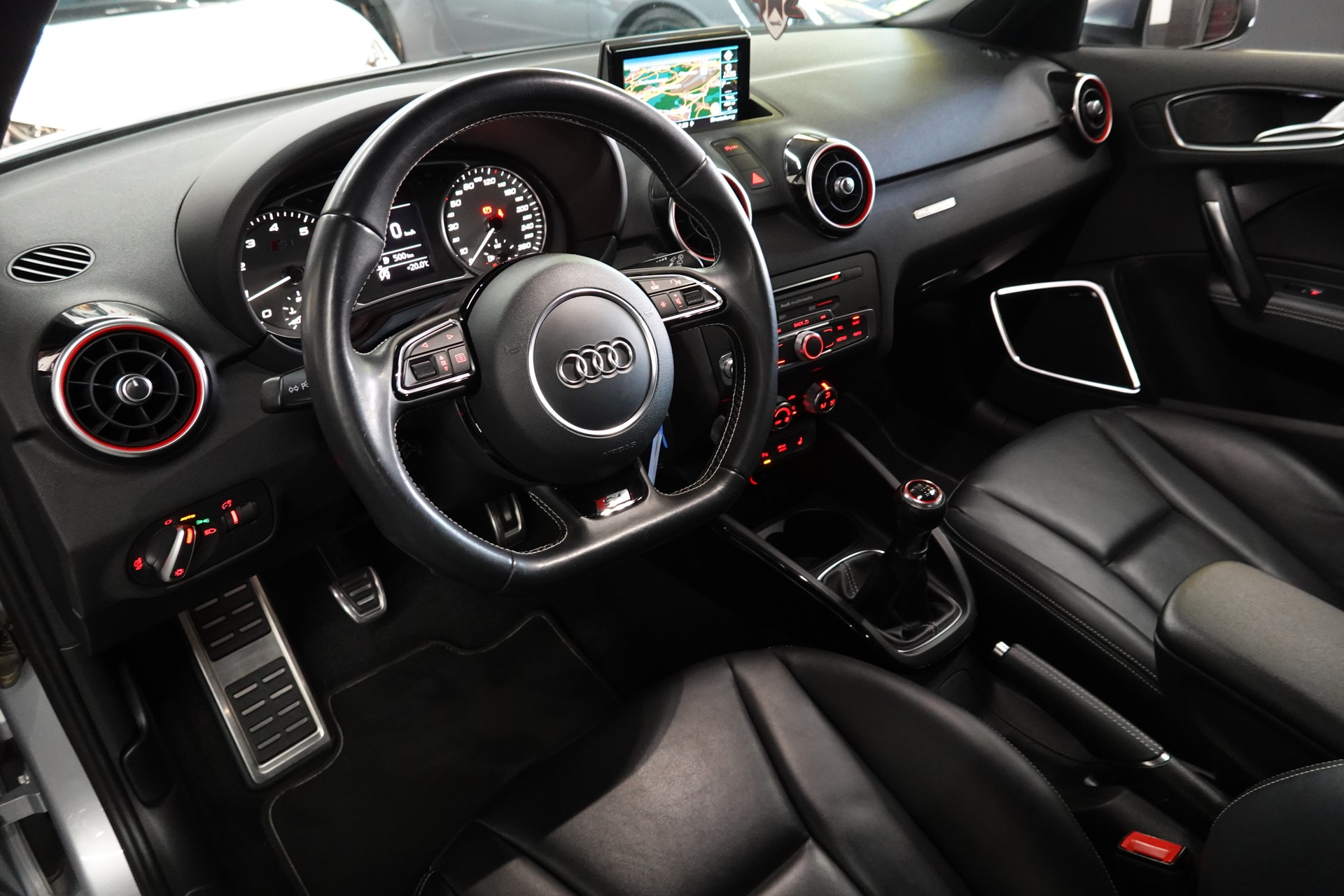 AUDI S1 SPORTBACK 2.0 TFSI QUATTRO CH-FZ ROTIFORM-image-26