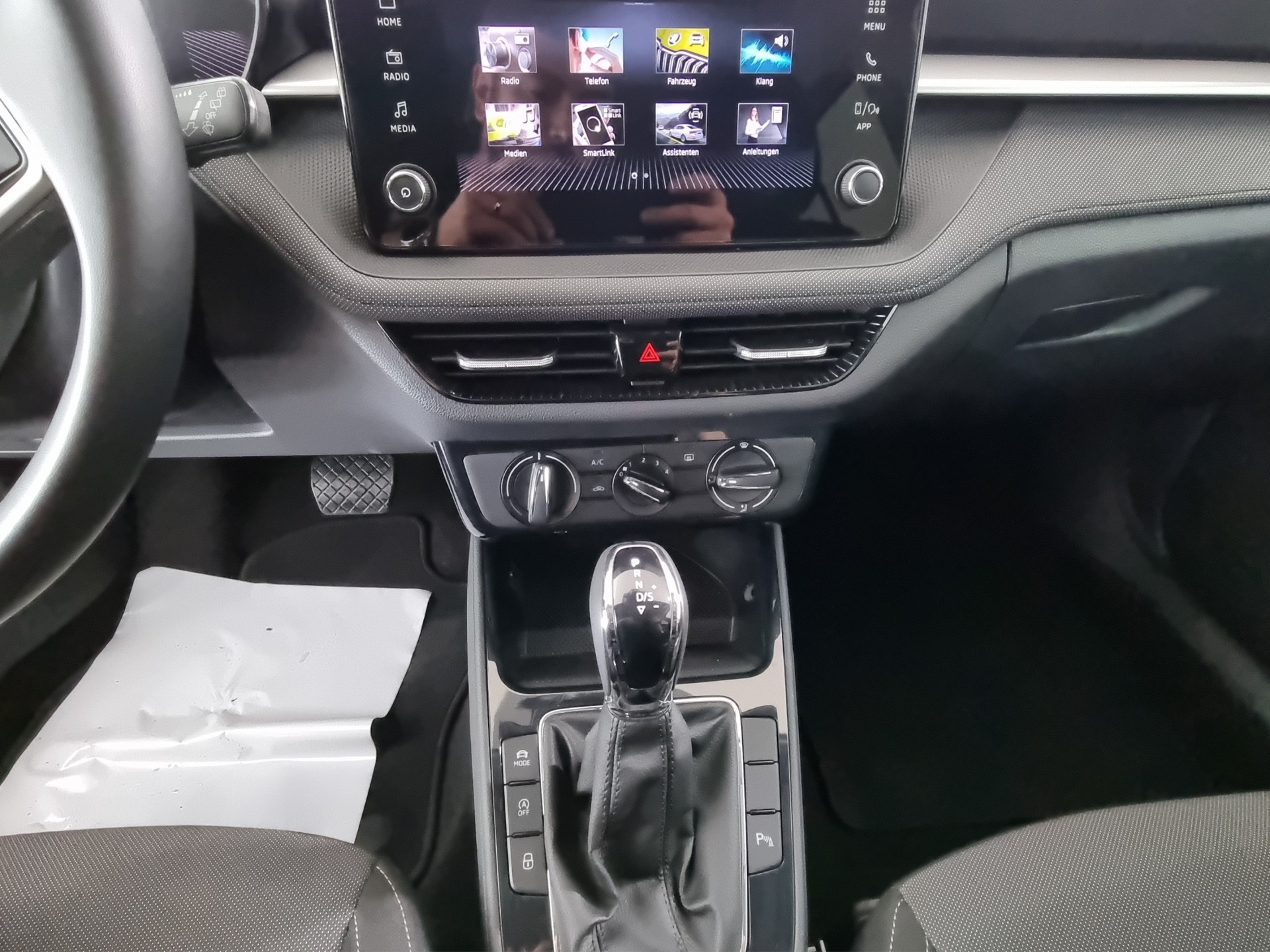SKODA Fabia 1.0 TSI Selection *5Jahre Garantie*-image-14