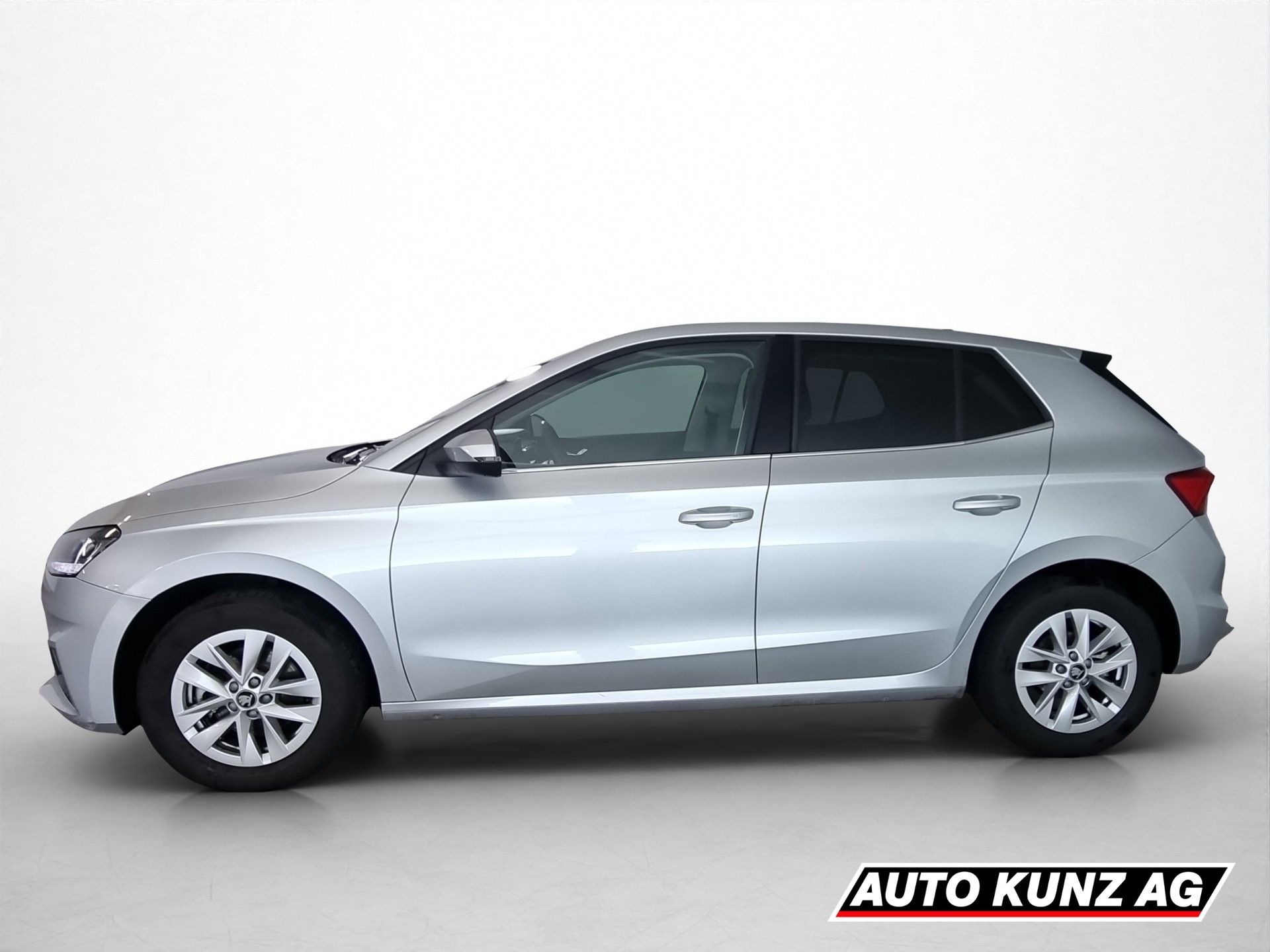 SKODA Fabia 1.0 TSI Selection *5Jahre Garantie*-showroom-element-2