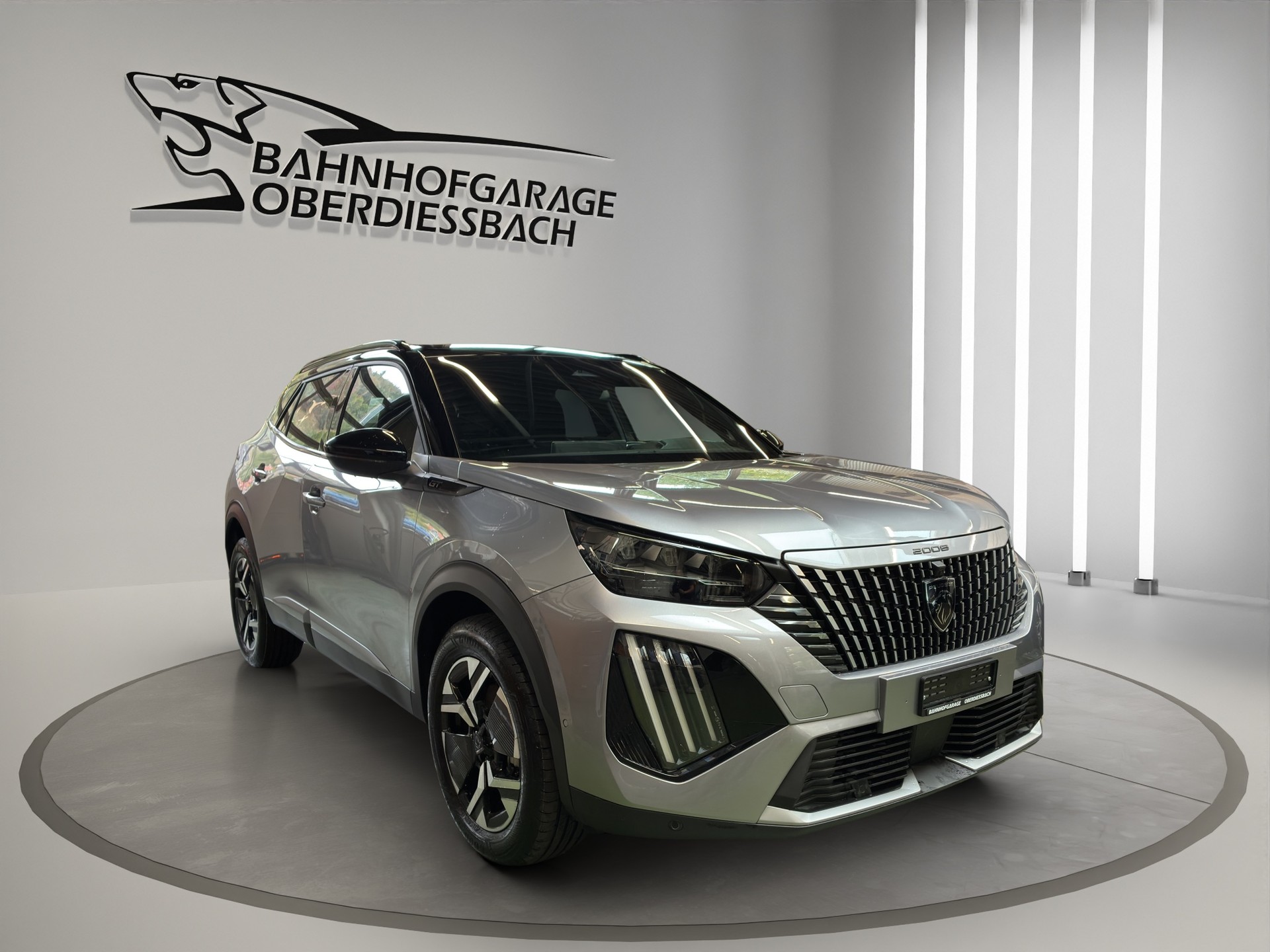 PEUGEOT 2008 1.2 145 MHEV GT-showroom-element-1