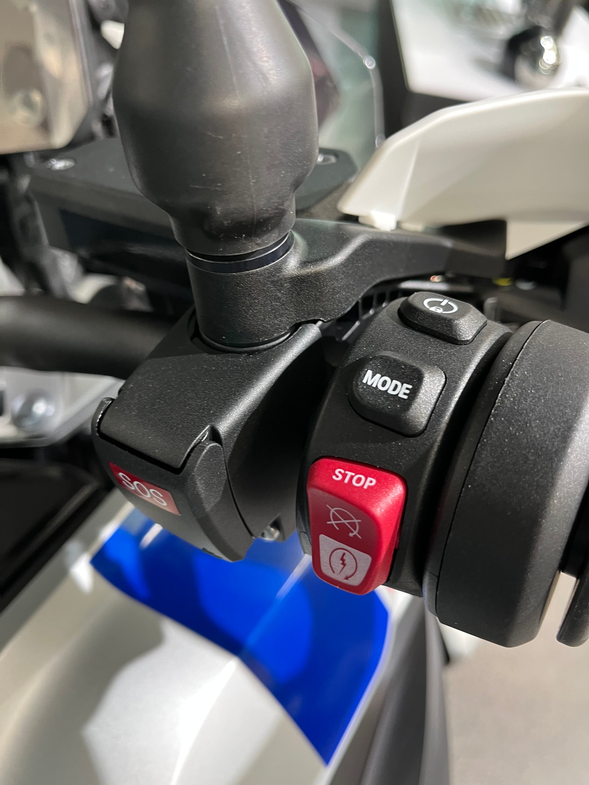 BMW R 1300 GS-image-4