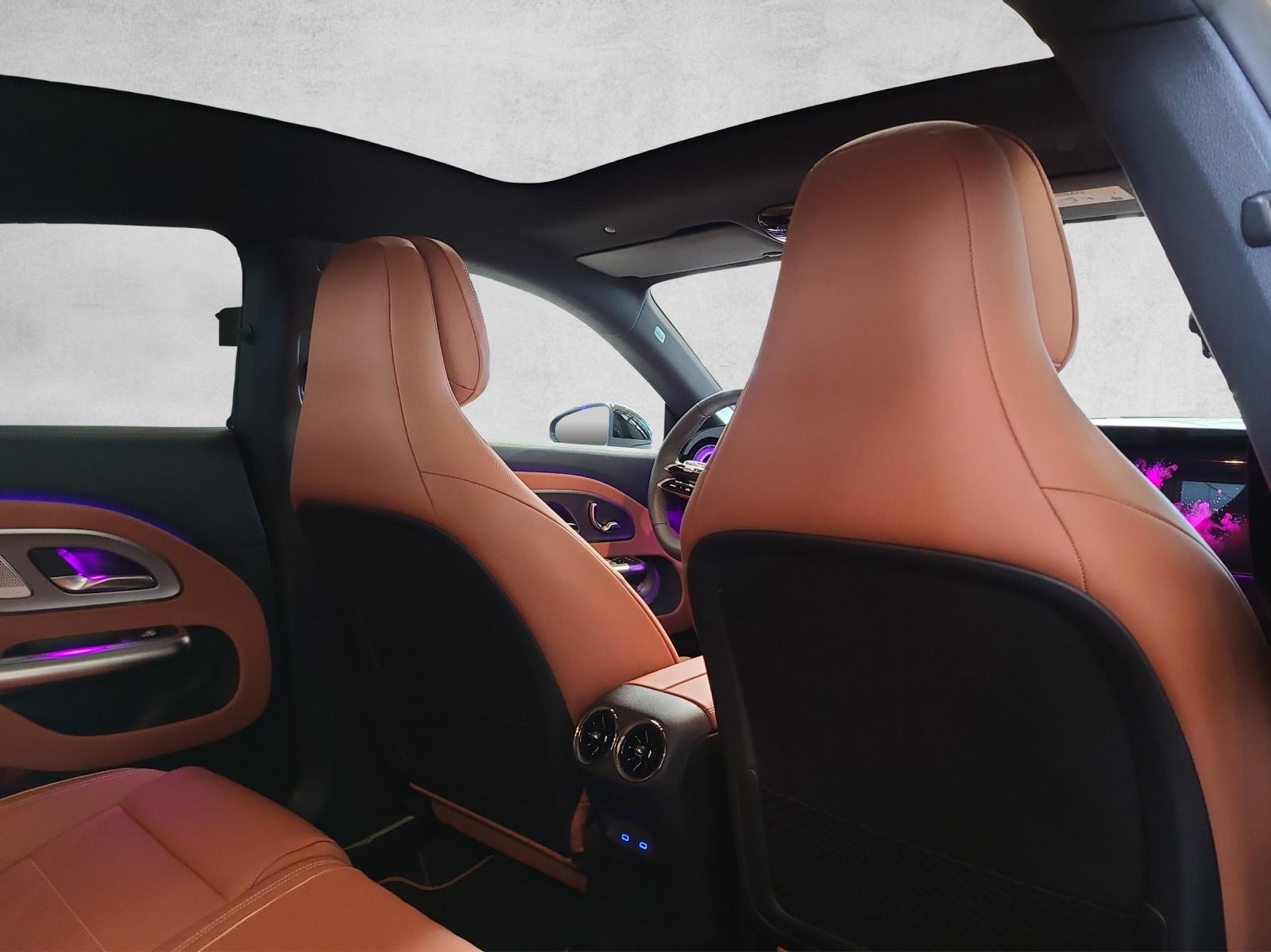 MERCEDES-BENZ CLA 220 8G-DCT 4Matic-image-14
