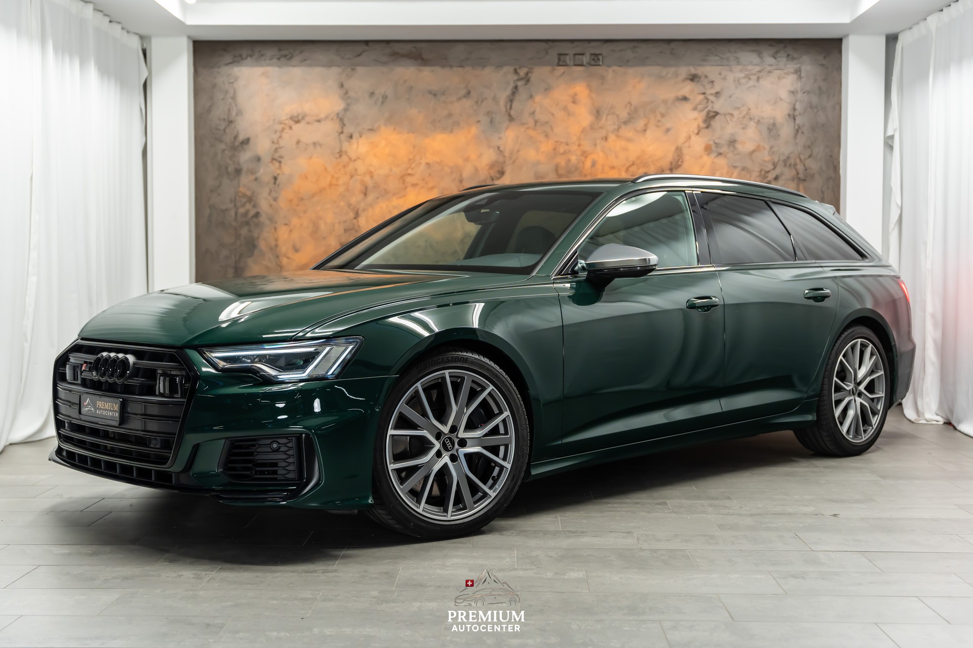 AUDI S6 Avant 3.0 TDI quattro tiptronic *Matrix LED*Black Optik*Fahrassist*4 Zonen*