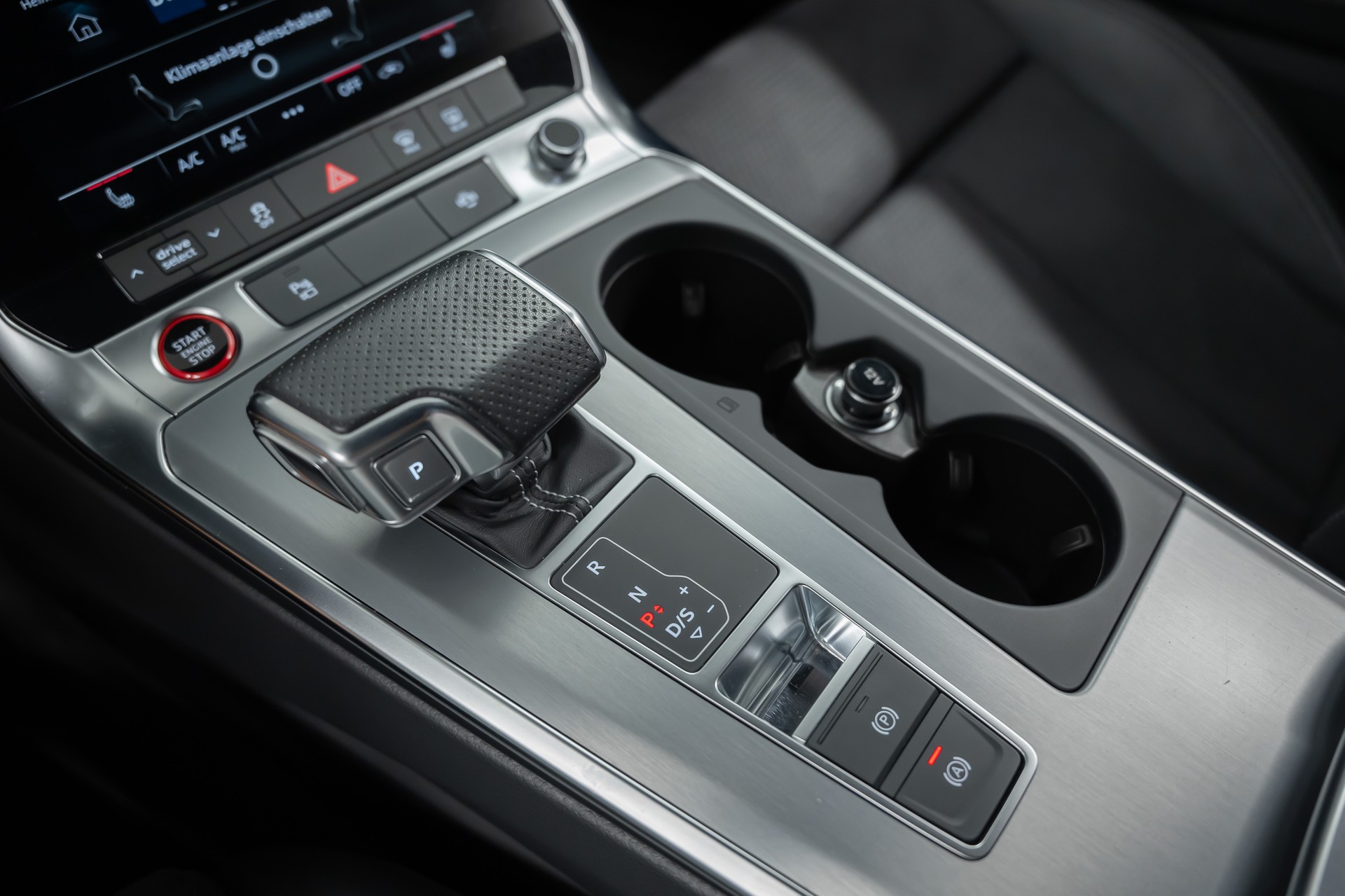 AUDI S6 Avant 3.0 TDI quattro tiptronic *Sonderlack*Matrix-LED*Black-Optik*Fahrassist*-image-24