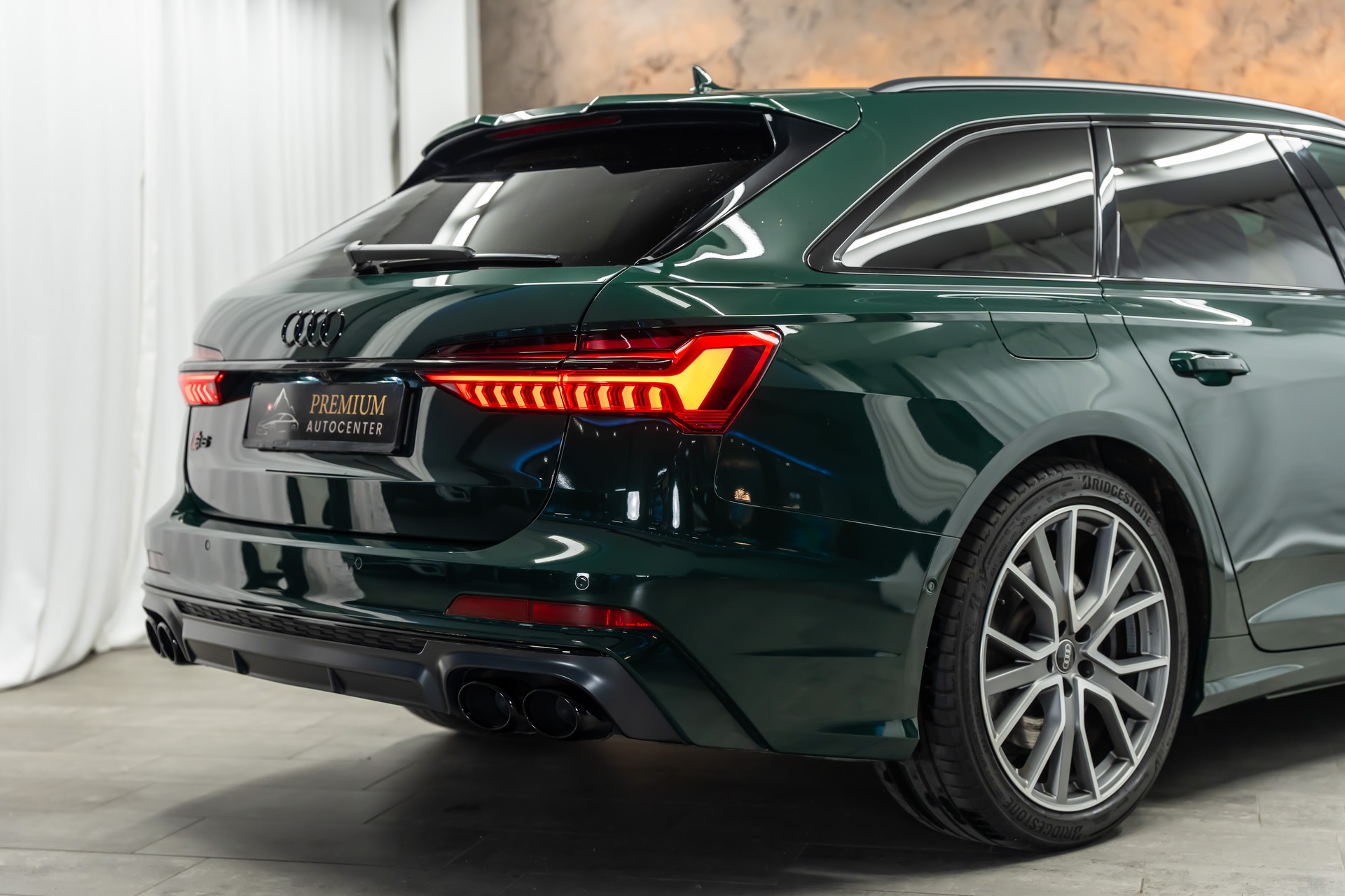 AUDI S6 Avant 3.0 TDI quattro tiptronic *Sonderlack*Matrix-LED*Black-Optik*Fahrassist*-image-8