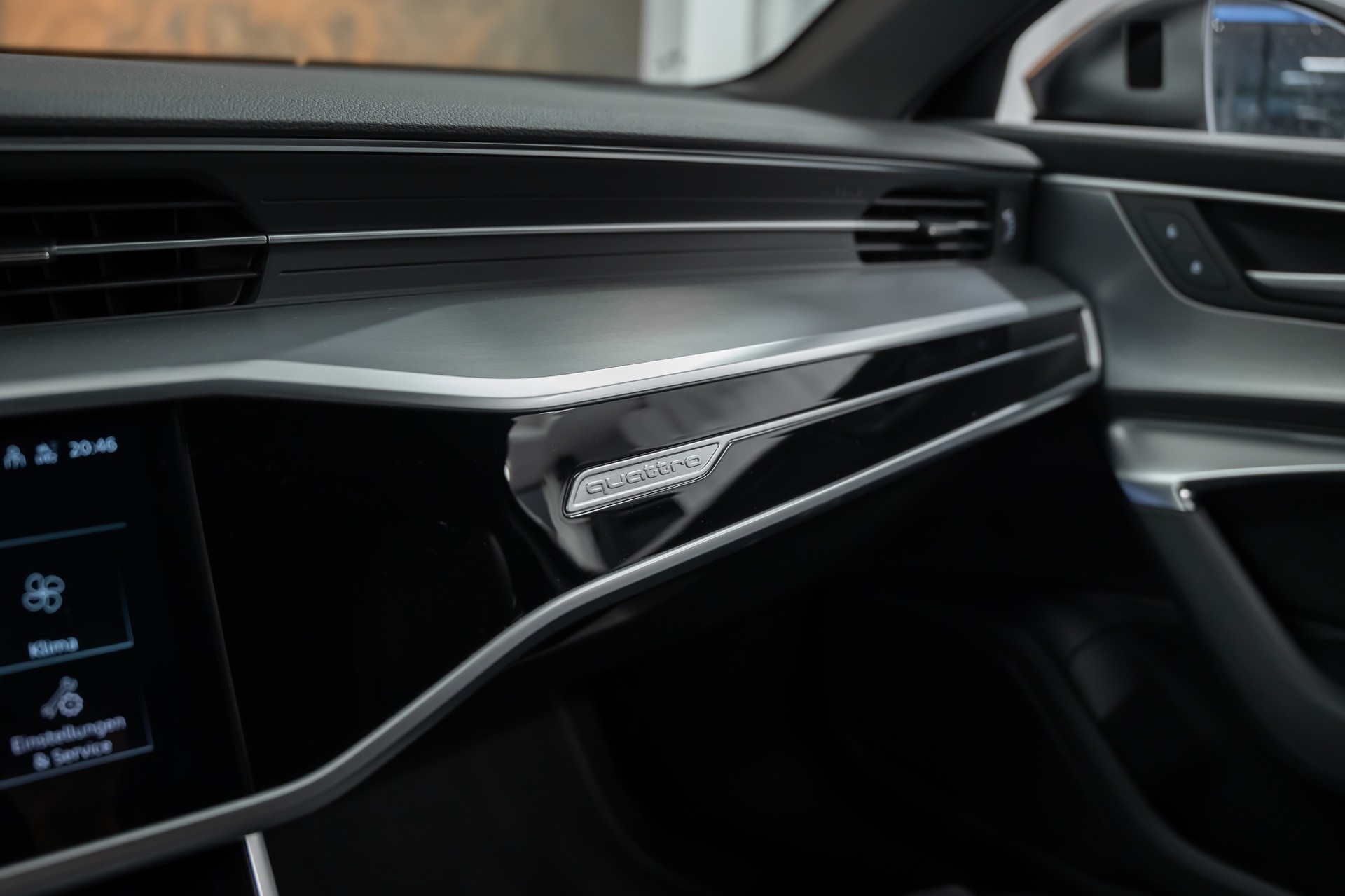 AUDI S6 Avant 3.0 TDI quattro tiptronic *Sonderlack*Matrix-LED*Black-Optik*Fahrassist*-image-25