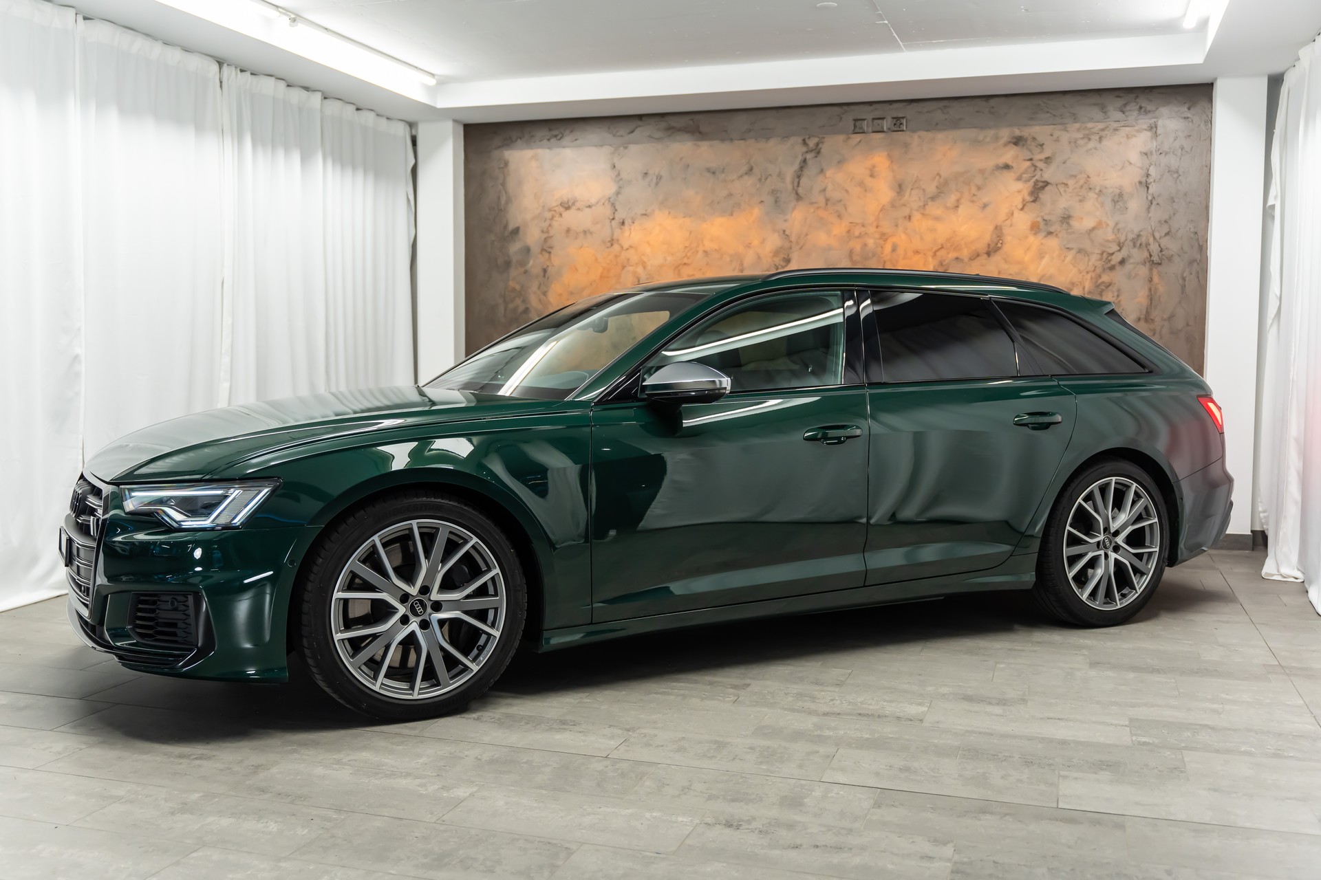 AUDI S6 Avant 3.0 TDI quattro tiptronic *Matrix LED*Black Optik*Fahrassist*4 Zonen*-showroom-element-2