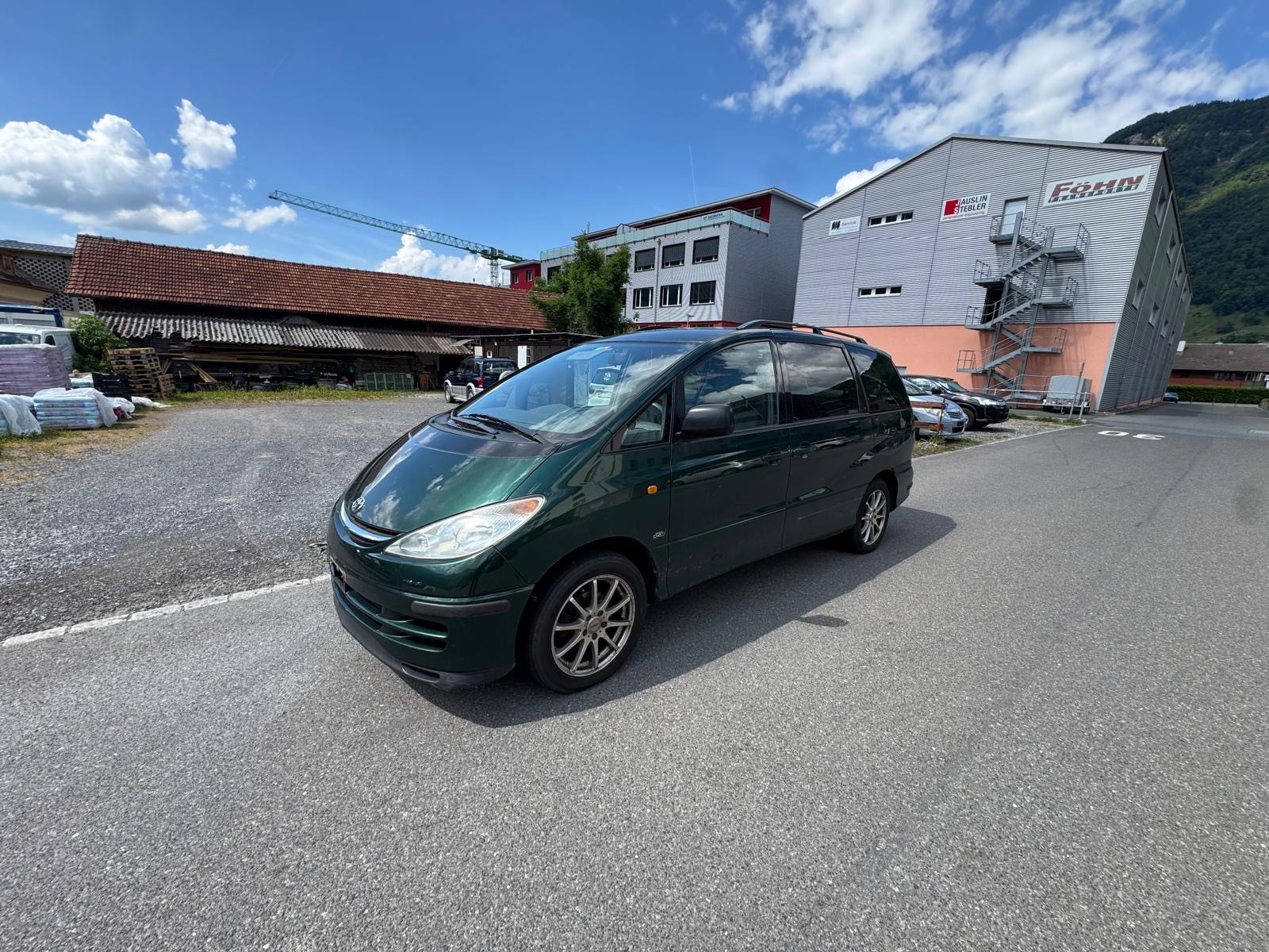 TOYOTA Previa 2.0 D4D Linea Luna-showroom-element-2