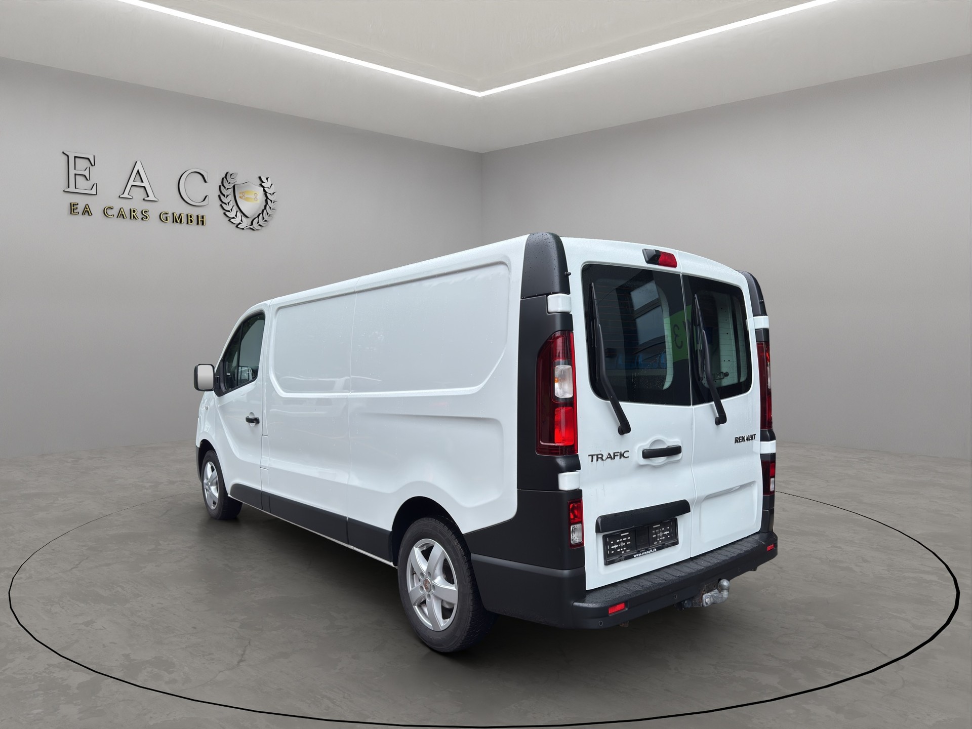 RENAULT Trafic 2.0 dCi 120 3.0t Business L2H1 **Mit Werkstatt Einrichtung**-showroom-element-2