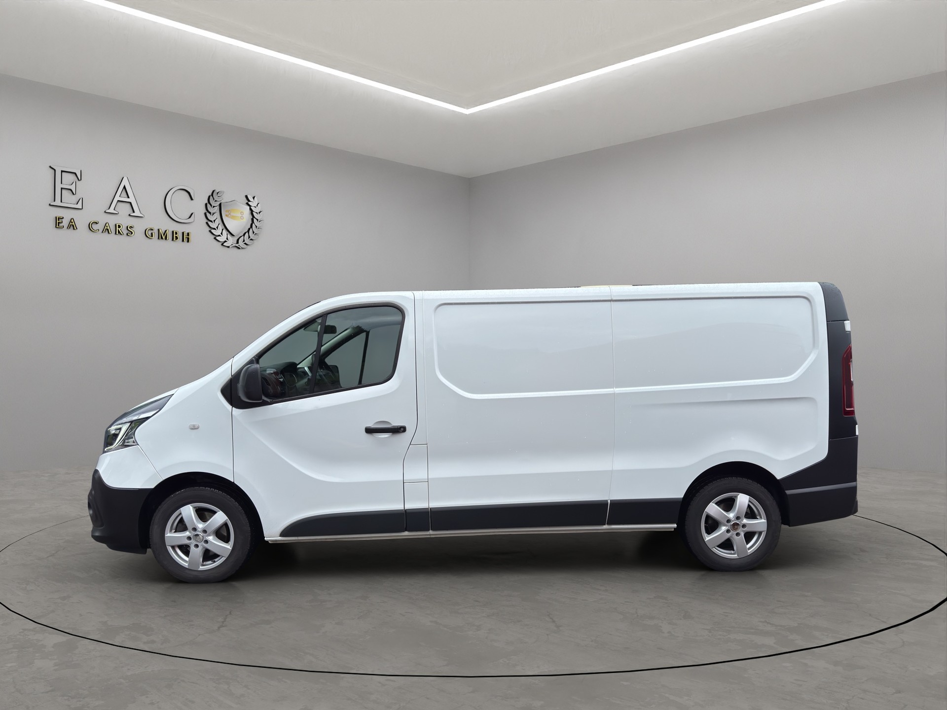 RENAULT Trafic 2.0 dCi 120 3.0t Business L2H1 **Mit Werkstatt Einrichtung**-showroom-element-1