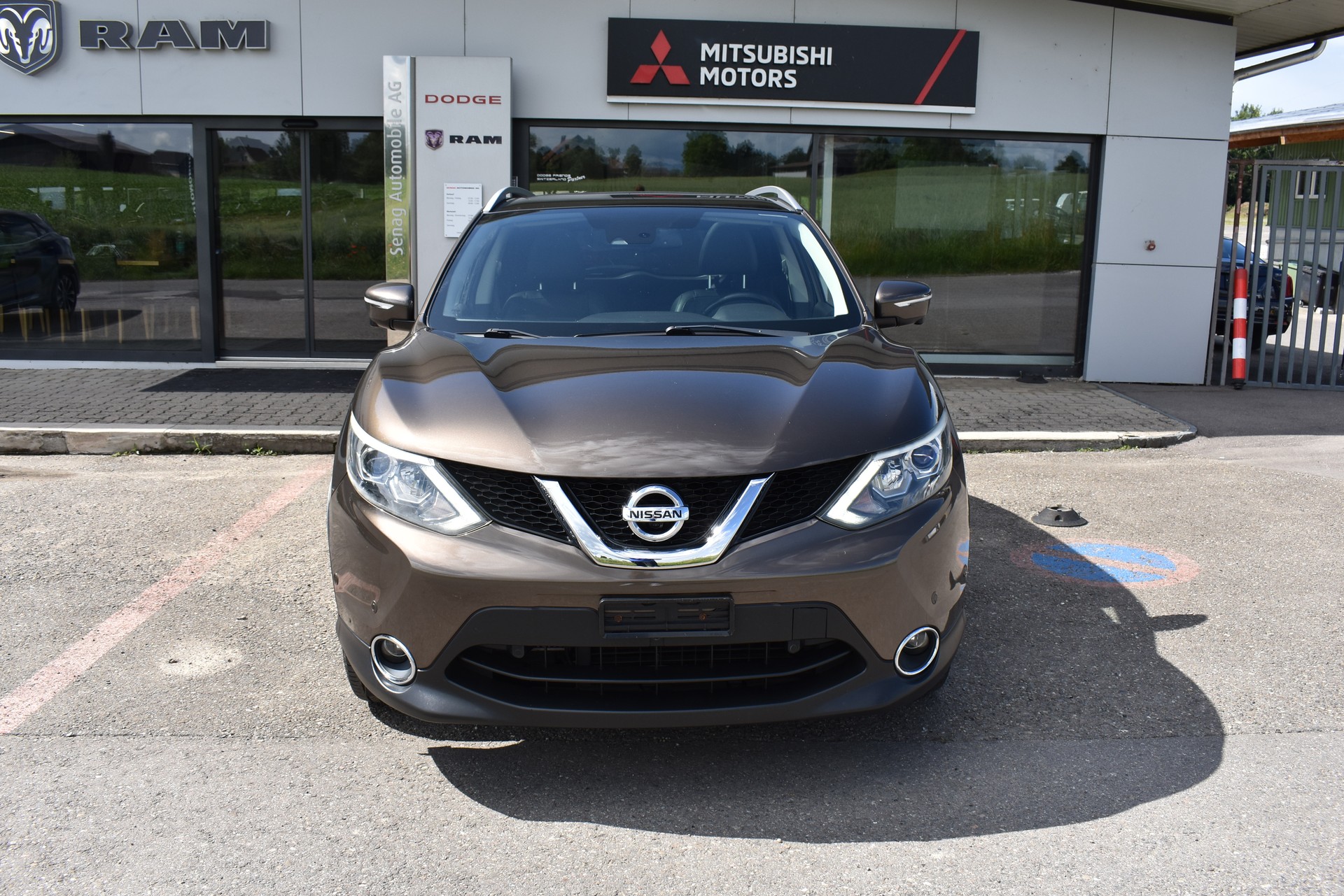 NISSAN Qashqai 1.6 dCi iStop 4WD tekna