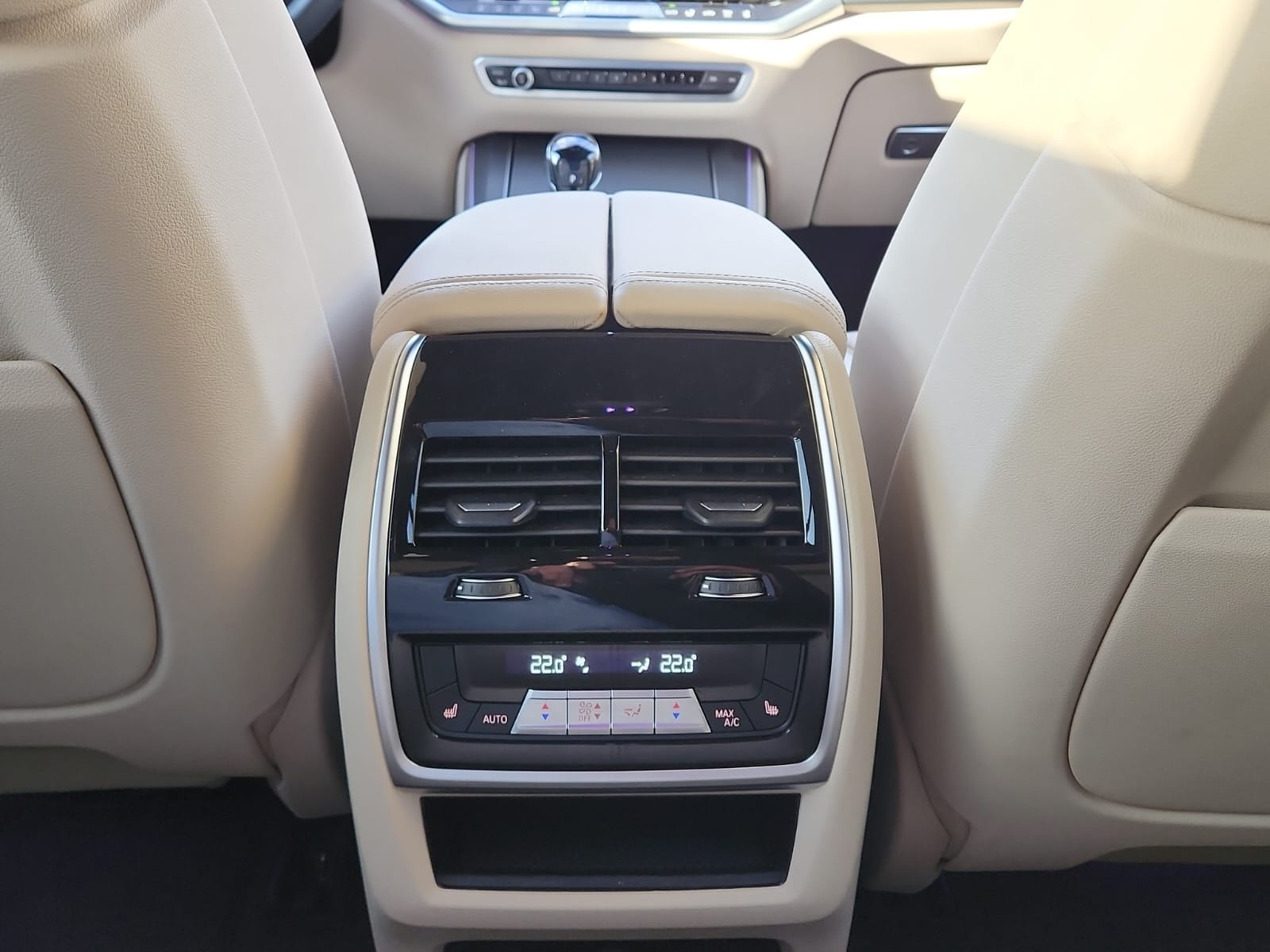 BMW X5 xDrive 48V 40i xLine Steptronic-image-9