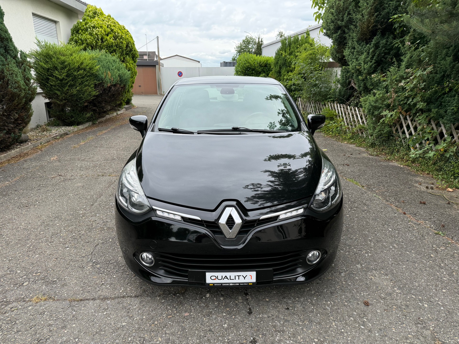 RENAULT Clio 1.2 16V T Dynamique EDC-image-1