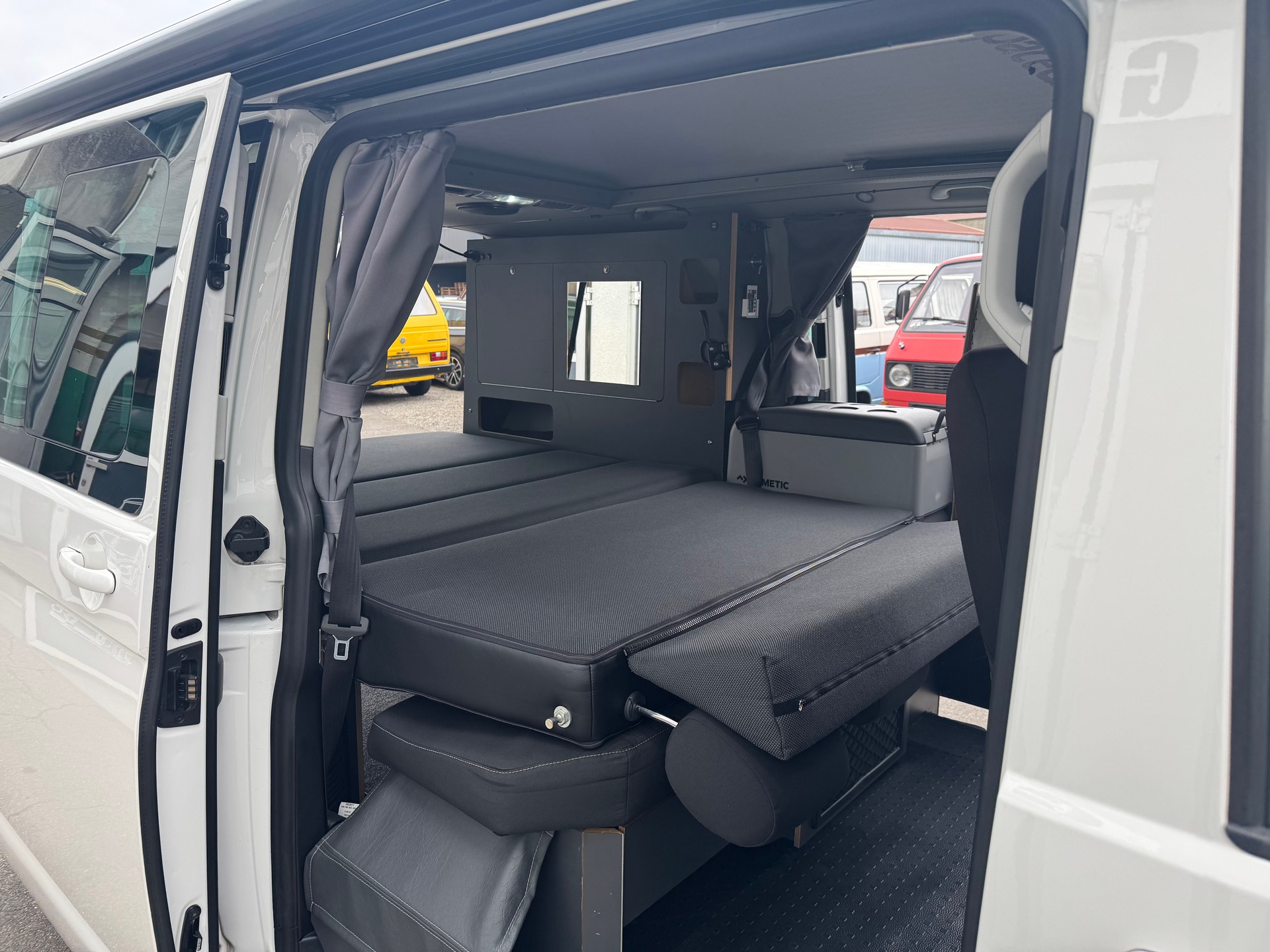 VW SpaceCamper ClassicOpen-image-9