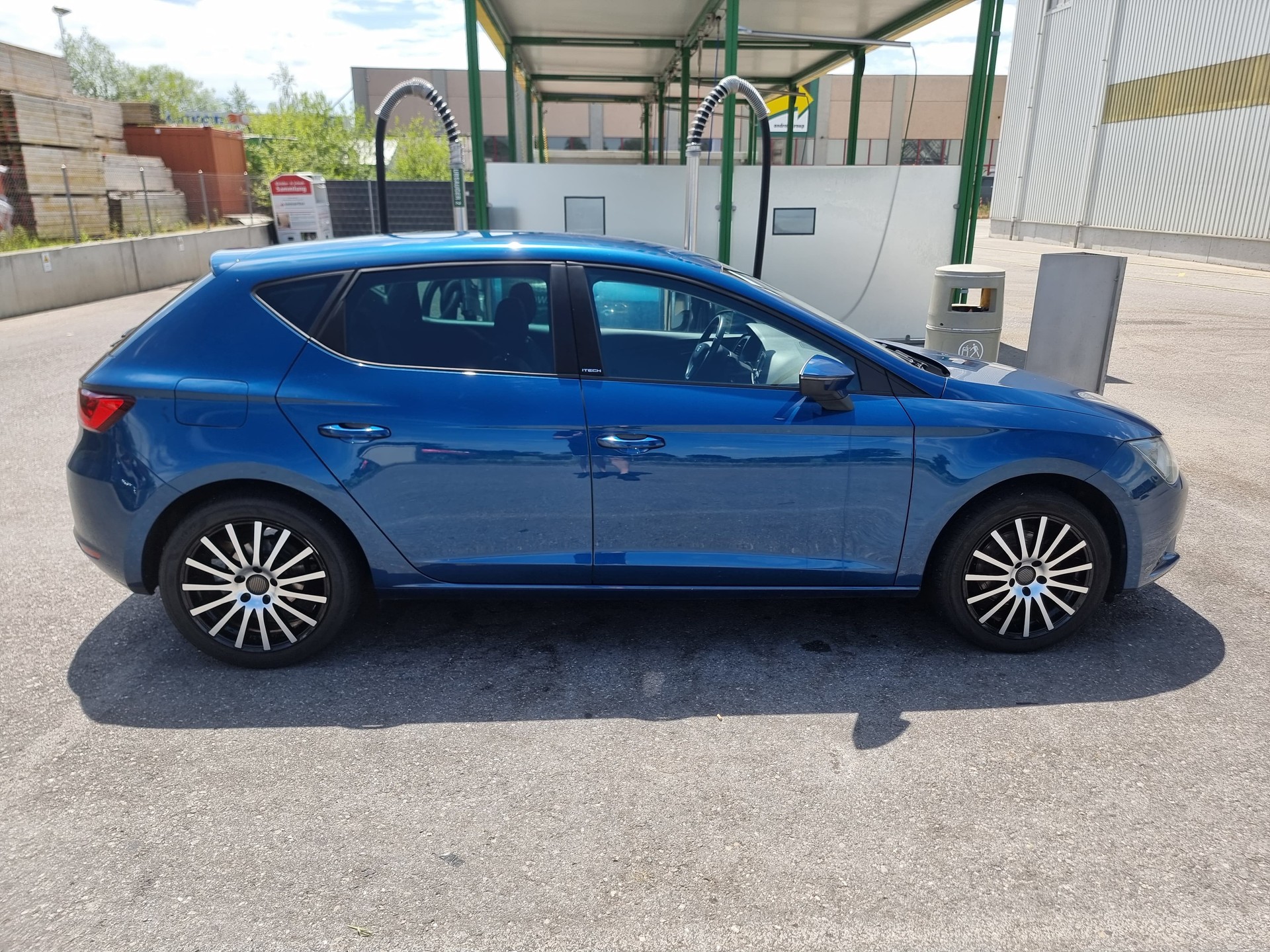 SEAT Leon 1.4 TSI Style ITECH-image-1