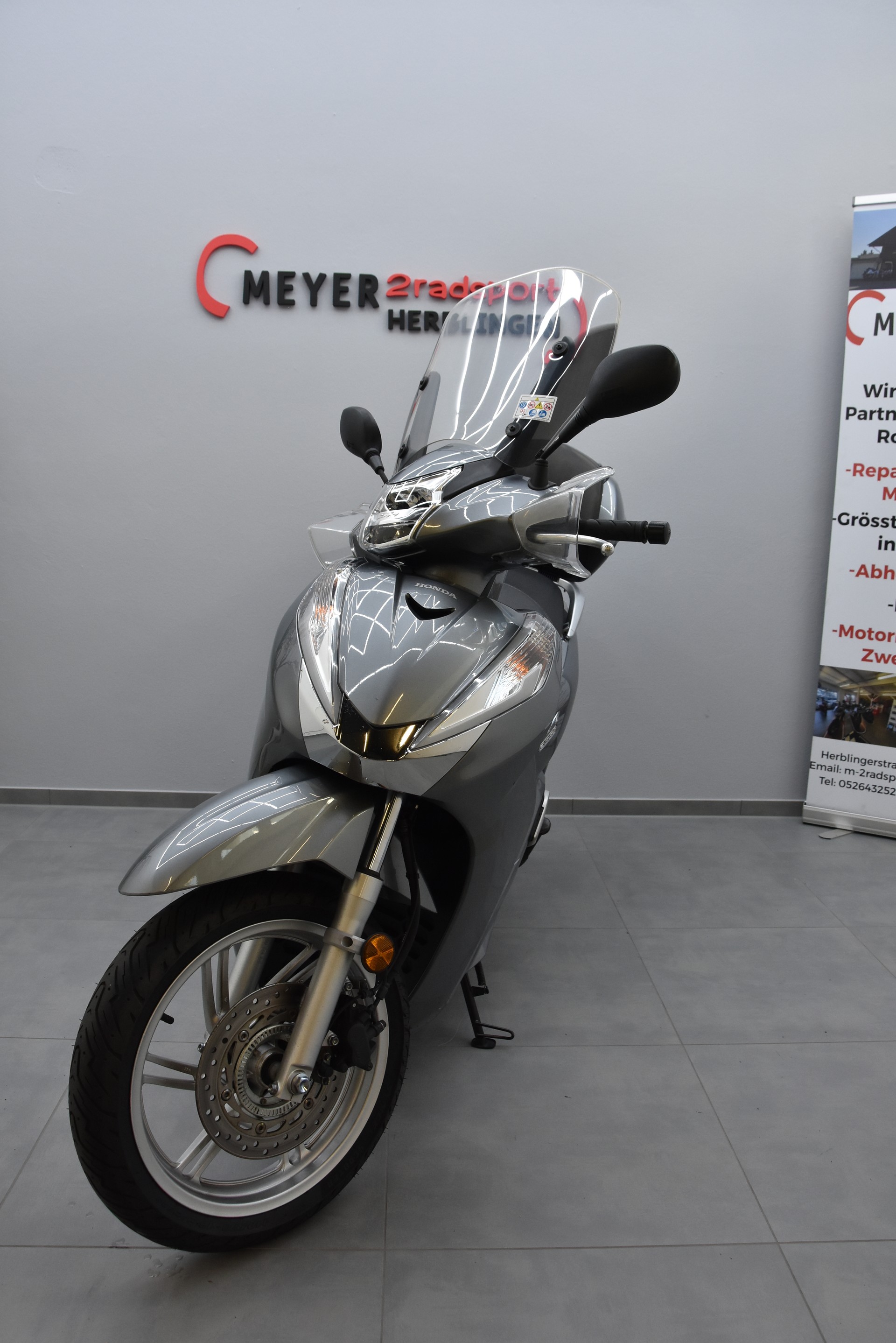 HONDA SH 300 i ABS-image-3