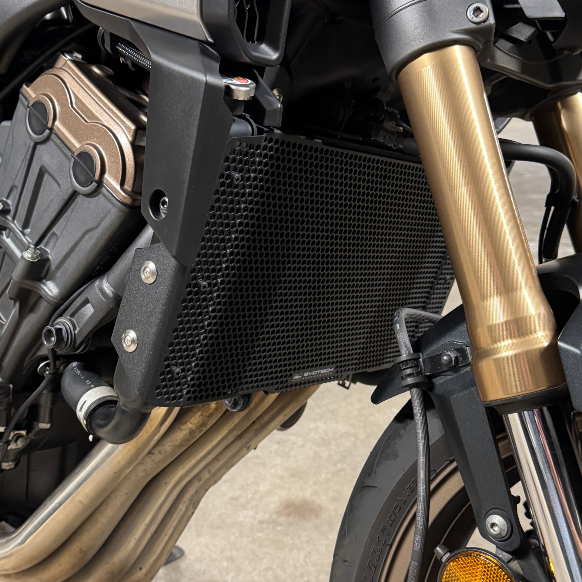 HONDA CB 650 R (35kW)-image-13