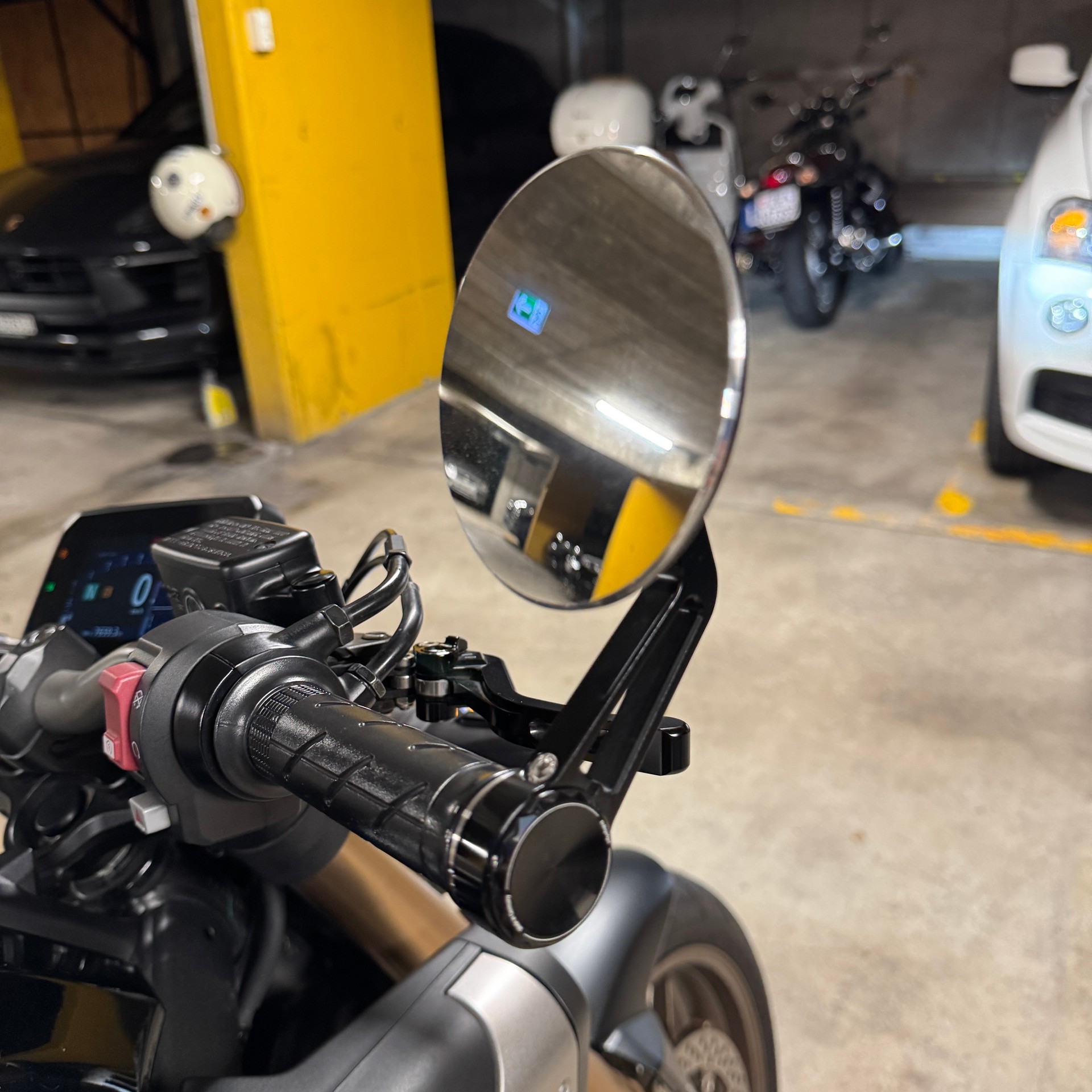 HONDA CB 650 R (35kW)-image-14