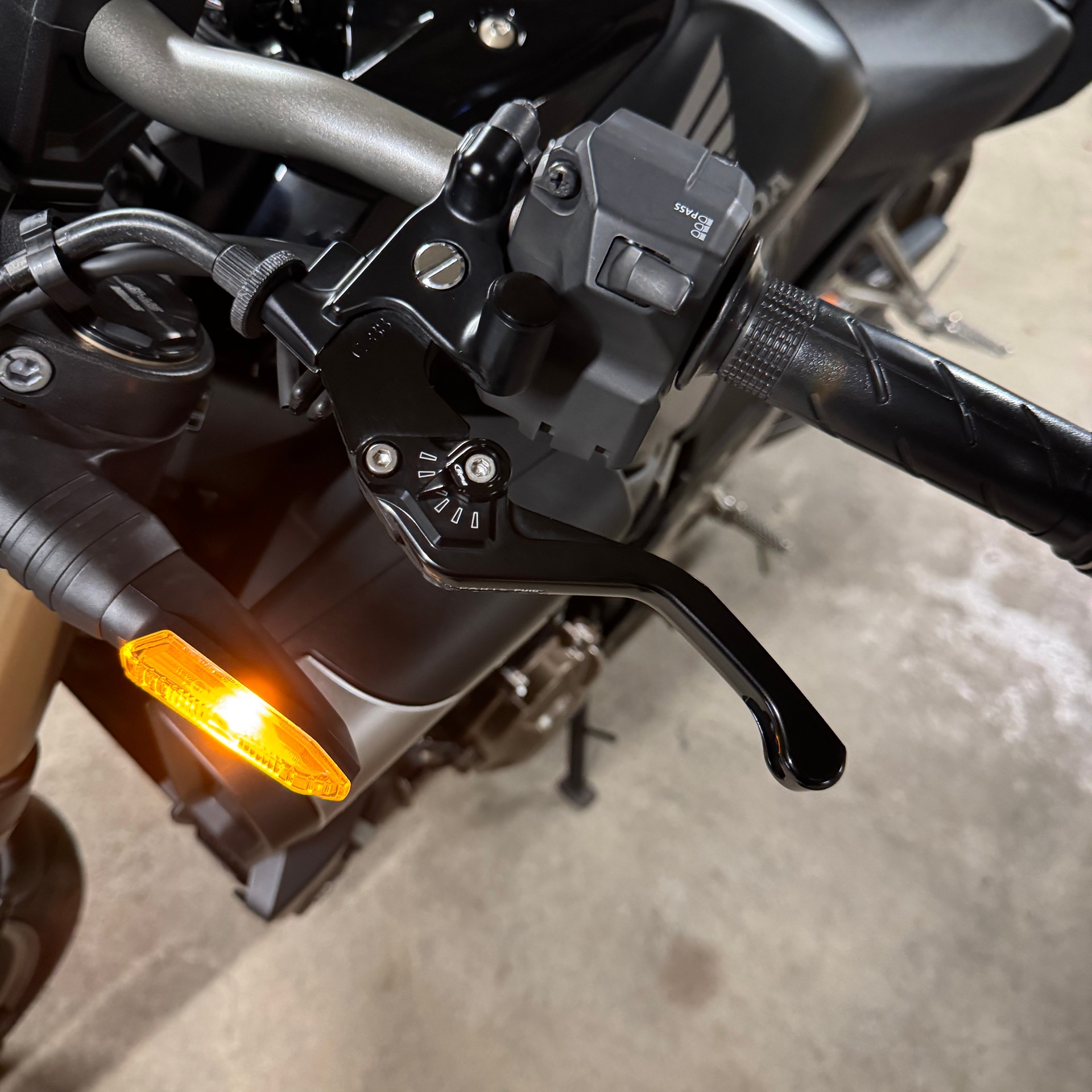 HONDA CB 650 R (35kW)-image-12