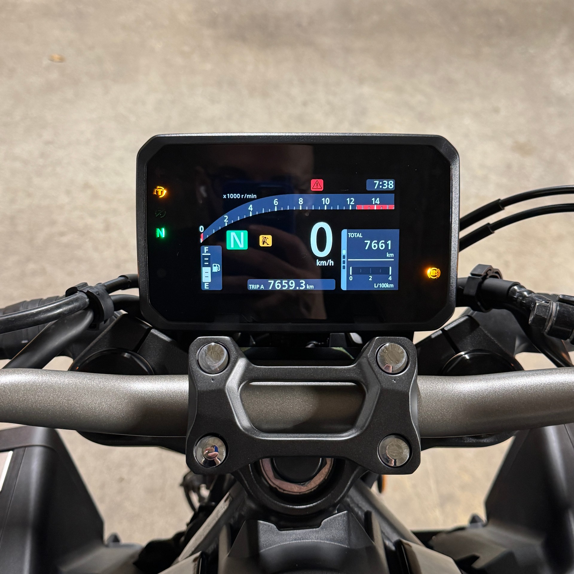 HONDA CB 650 R (35kW)-image-9