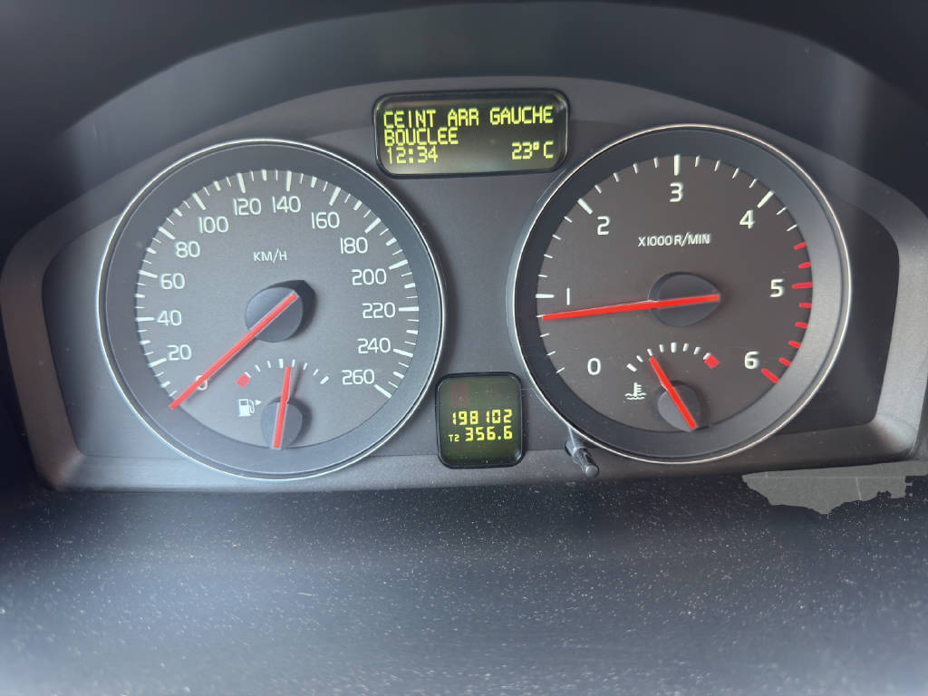 VOLVO C30 1.6 D2 Basis-image-9