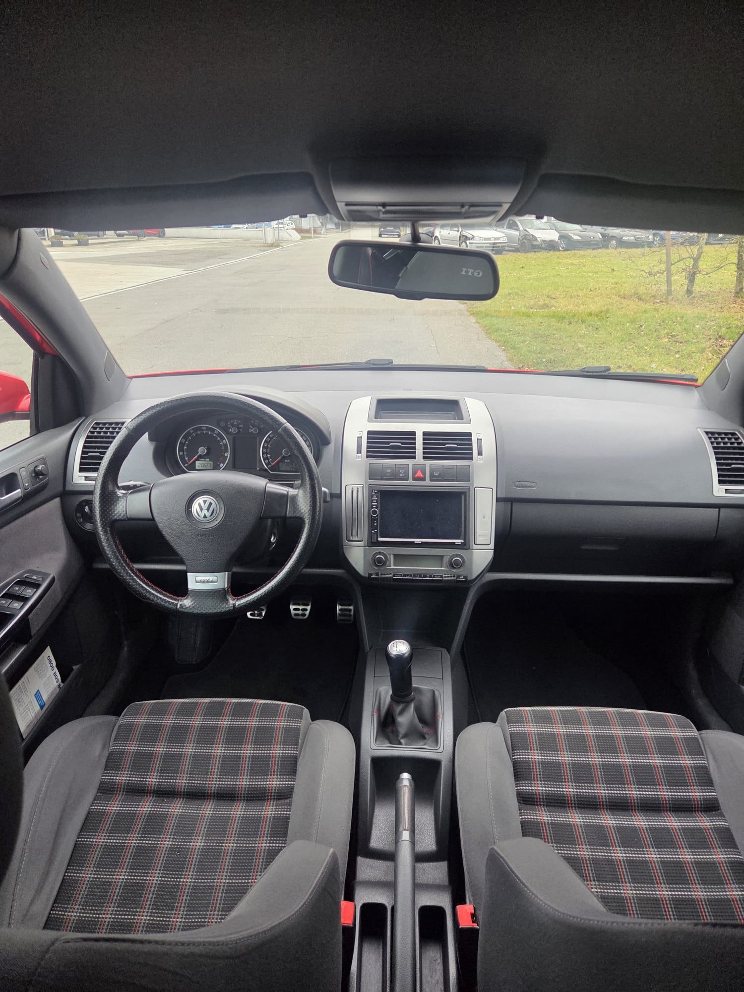 VW Polo 1.8 20V Turbo GTI-image-5