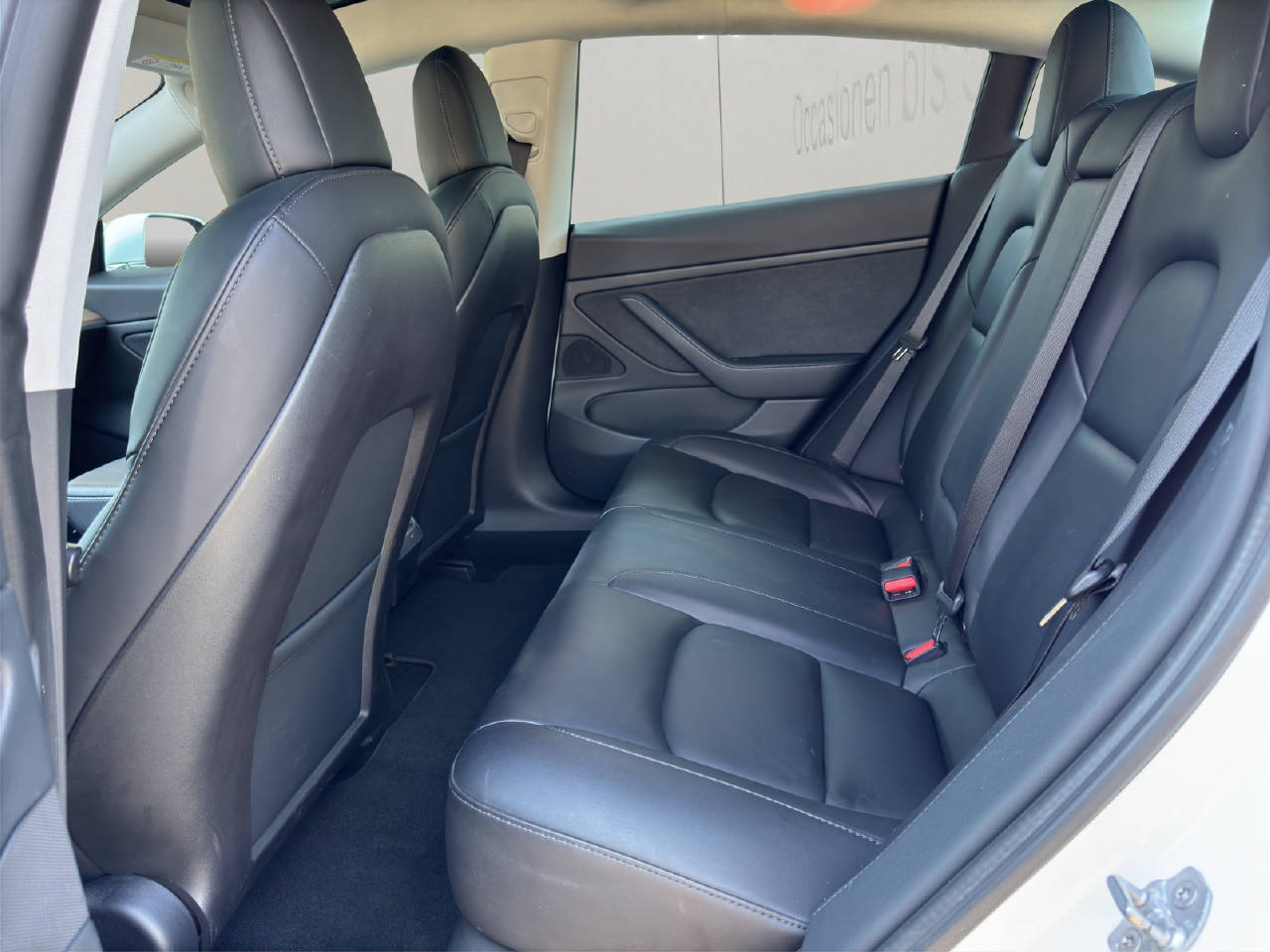 TESLA Model 3 Long Range Dual Motor-image-7