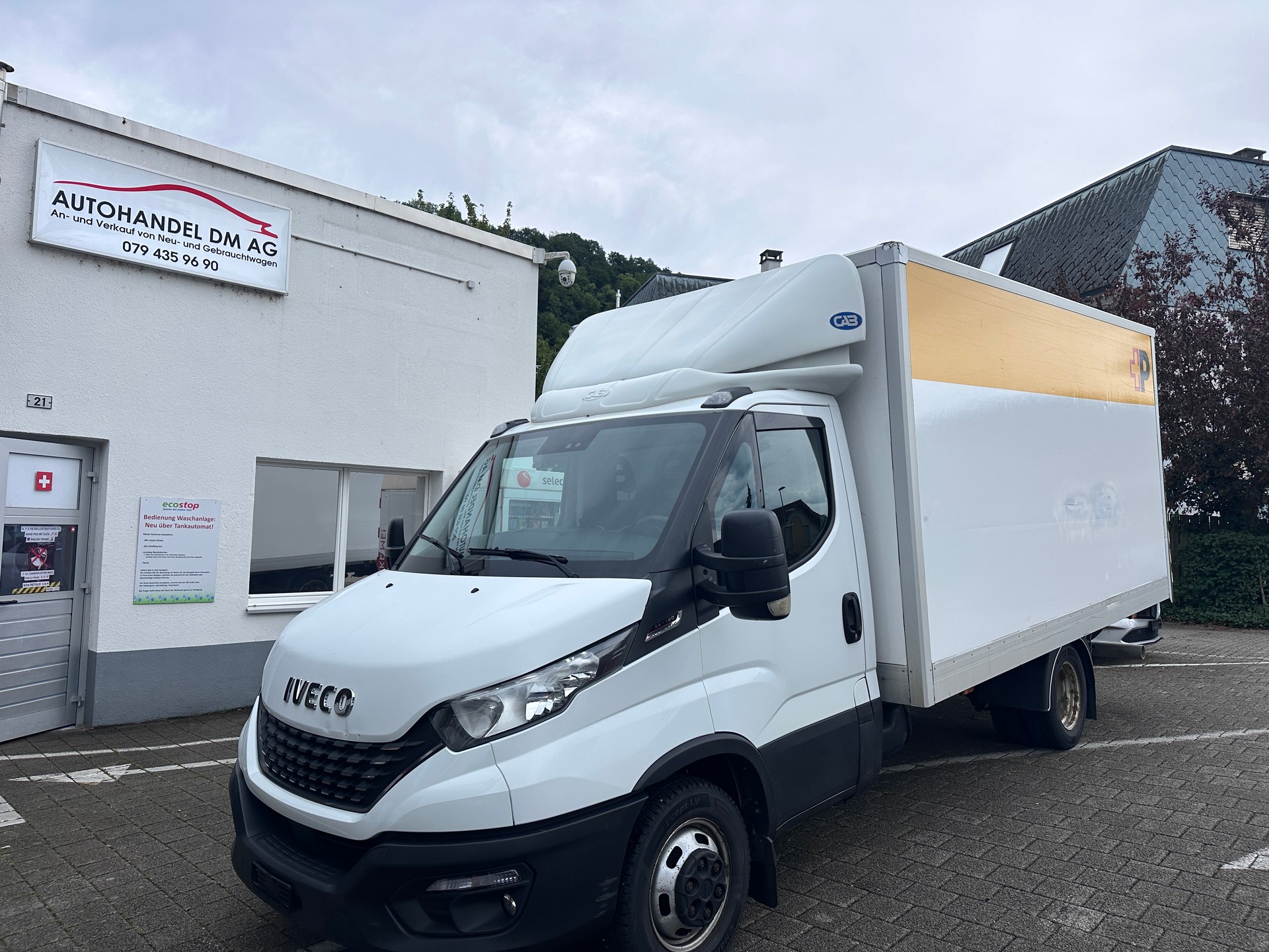 IVECO 35 C 18 A8 V-showroom-element-1