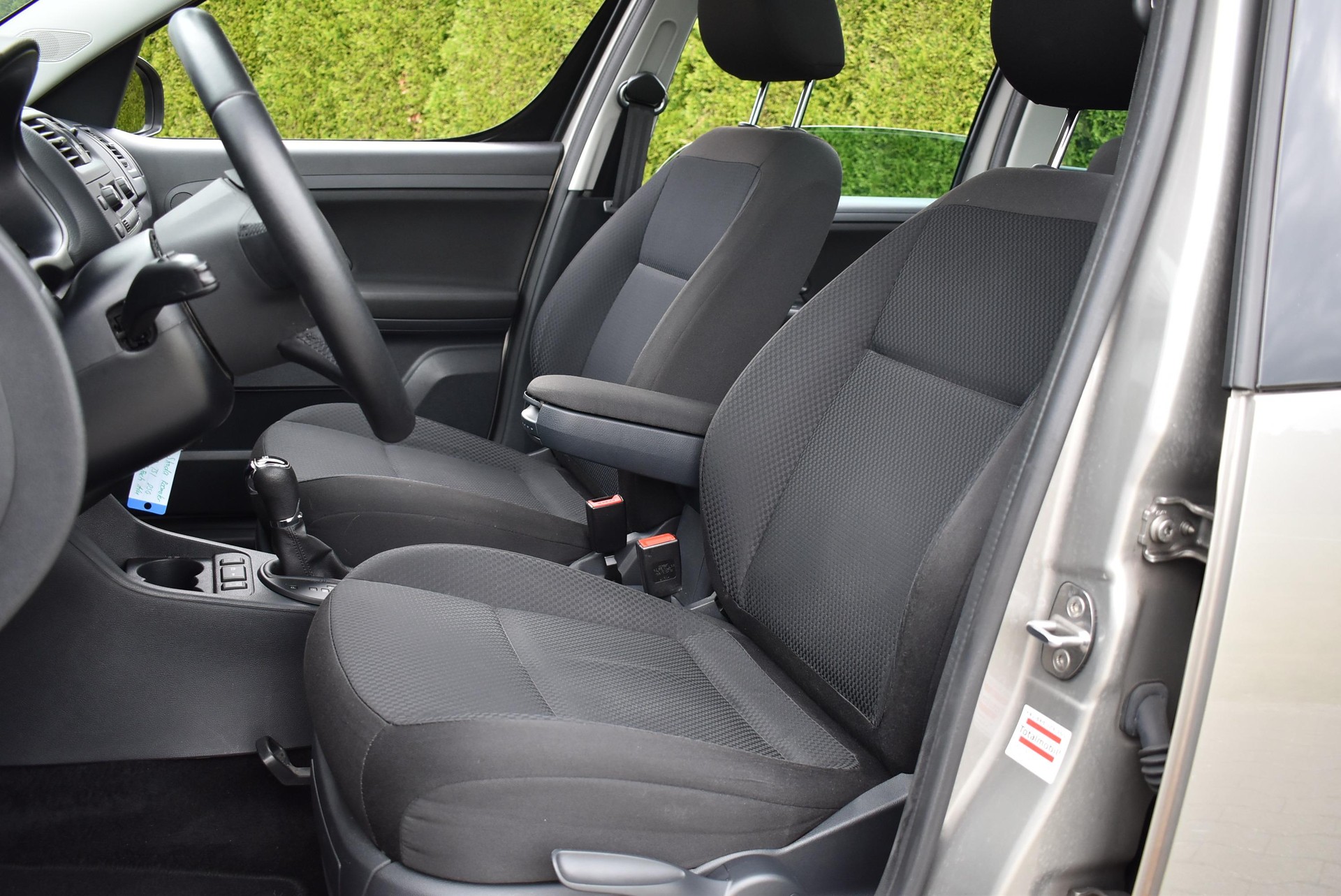 SKODA Roomster 1.2 TSI 105 Elegance DSG-image-11