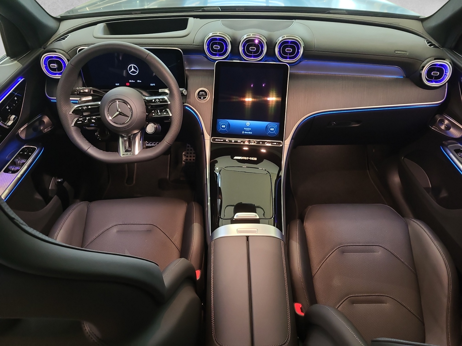 MERCEDES-BENZ GLC 53 AMG 4Matic+ 9G-Tronic-image-11
