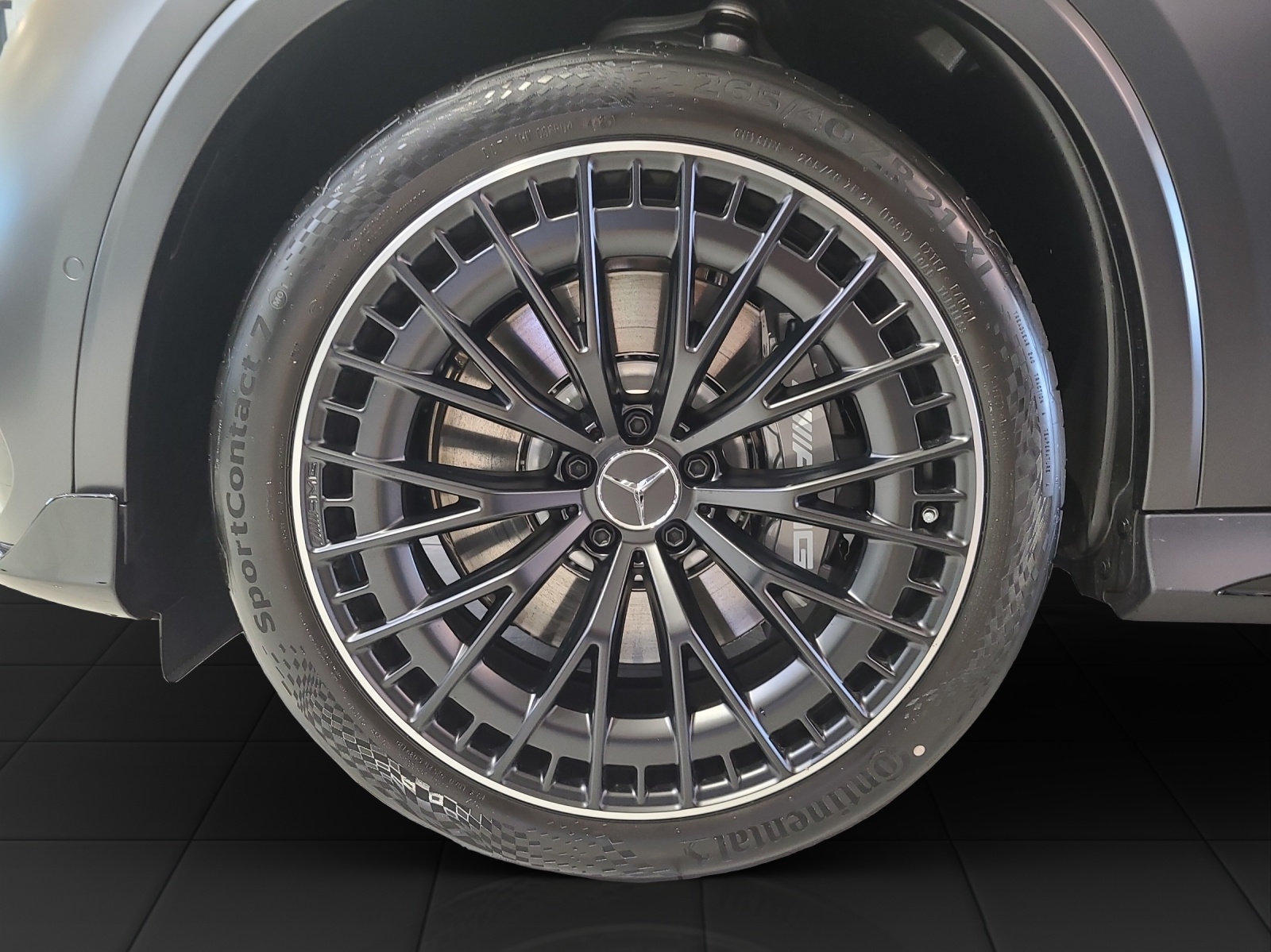 MERCEDES-BENZ GLC 53 AMG 4Matic+ 9G-Tronic-image-9