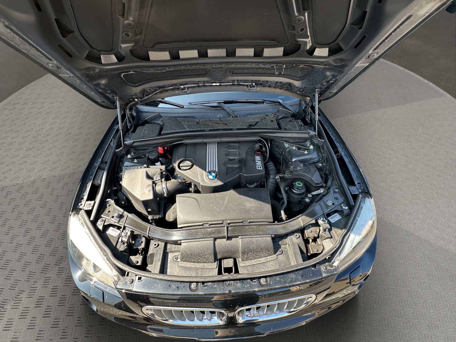 BMW X1 xDrive 23d Steptronic-image-14