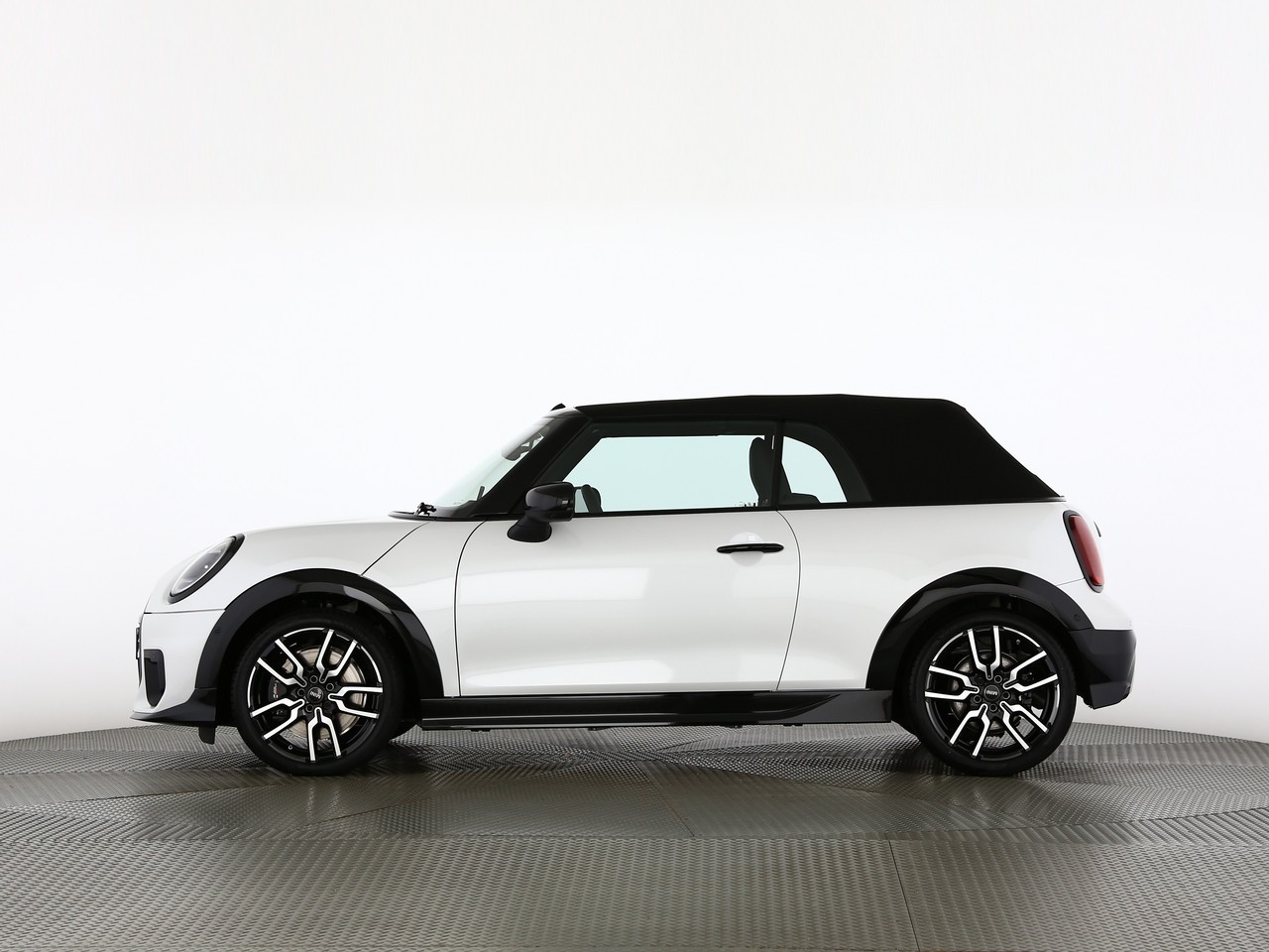 MINI Cooper S Cabriolet DKG-image-23