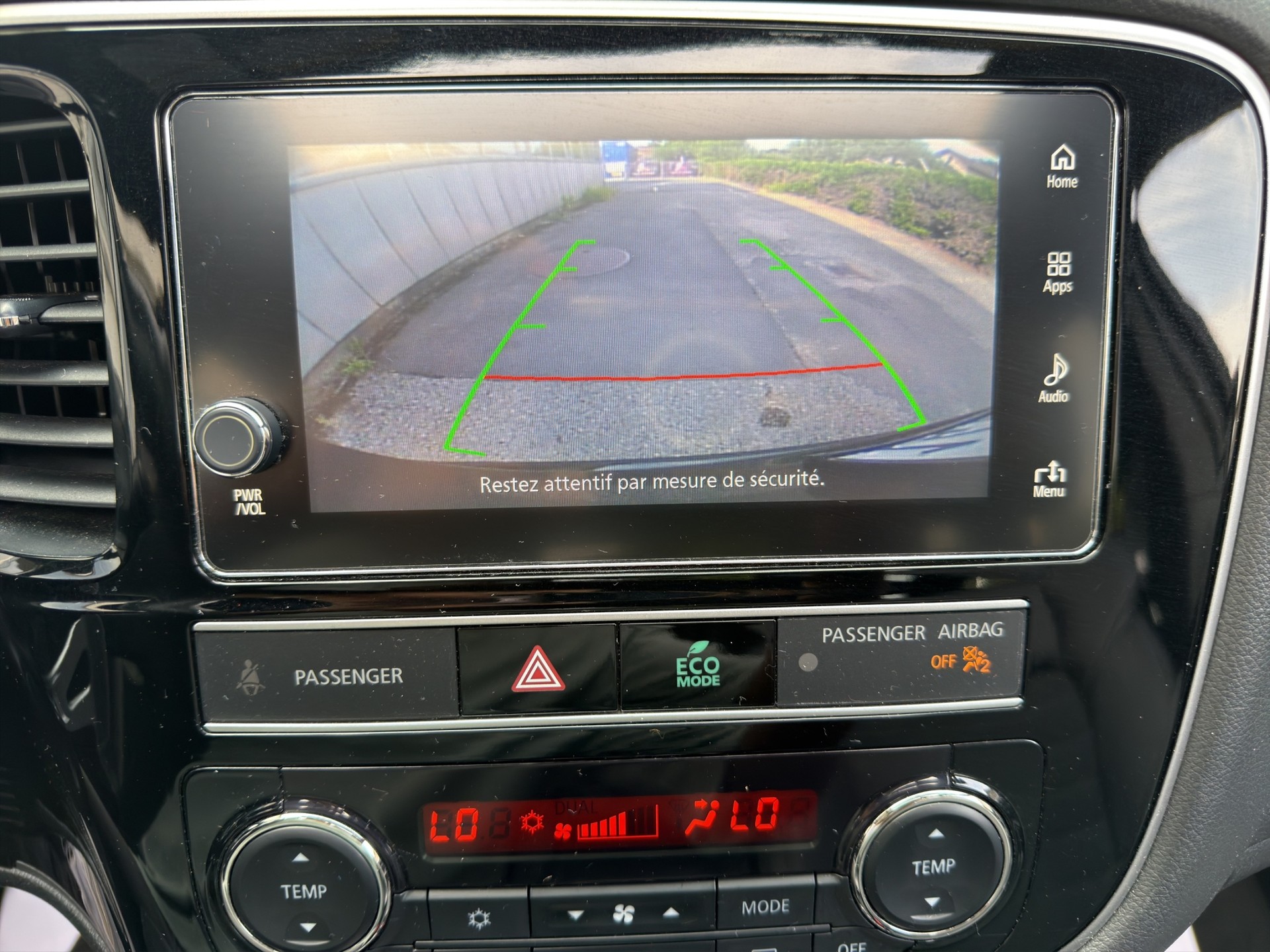 MITSUBISHI 3.0 V6-image-9