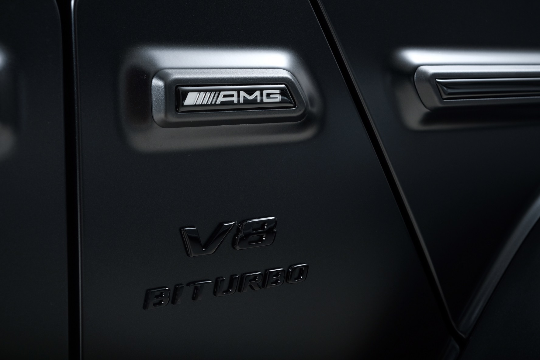 MERCEDES-BENZ G 63 AMG 9G-Tronic-image-18
