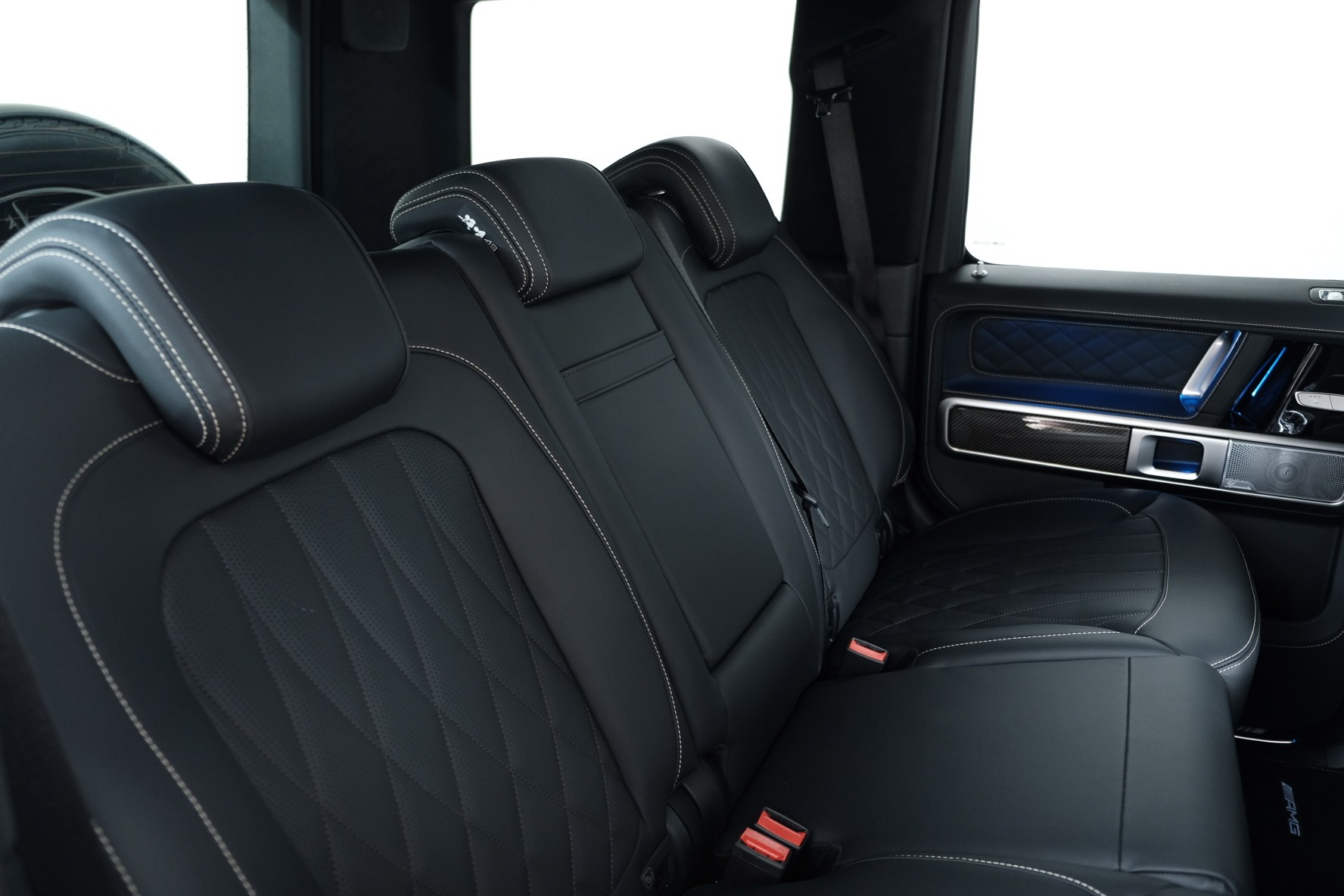 MERCEDES-BENZ G 63 AMG 9G-Tronic-image-14